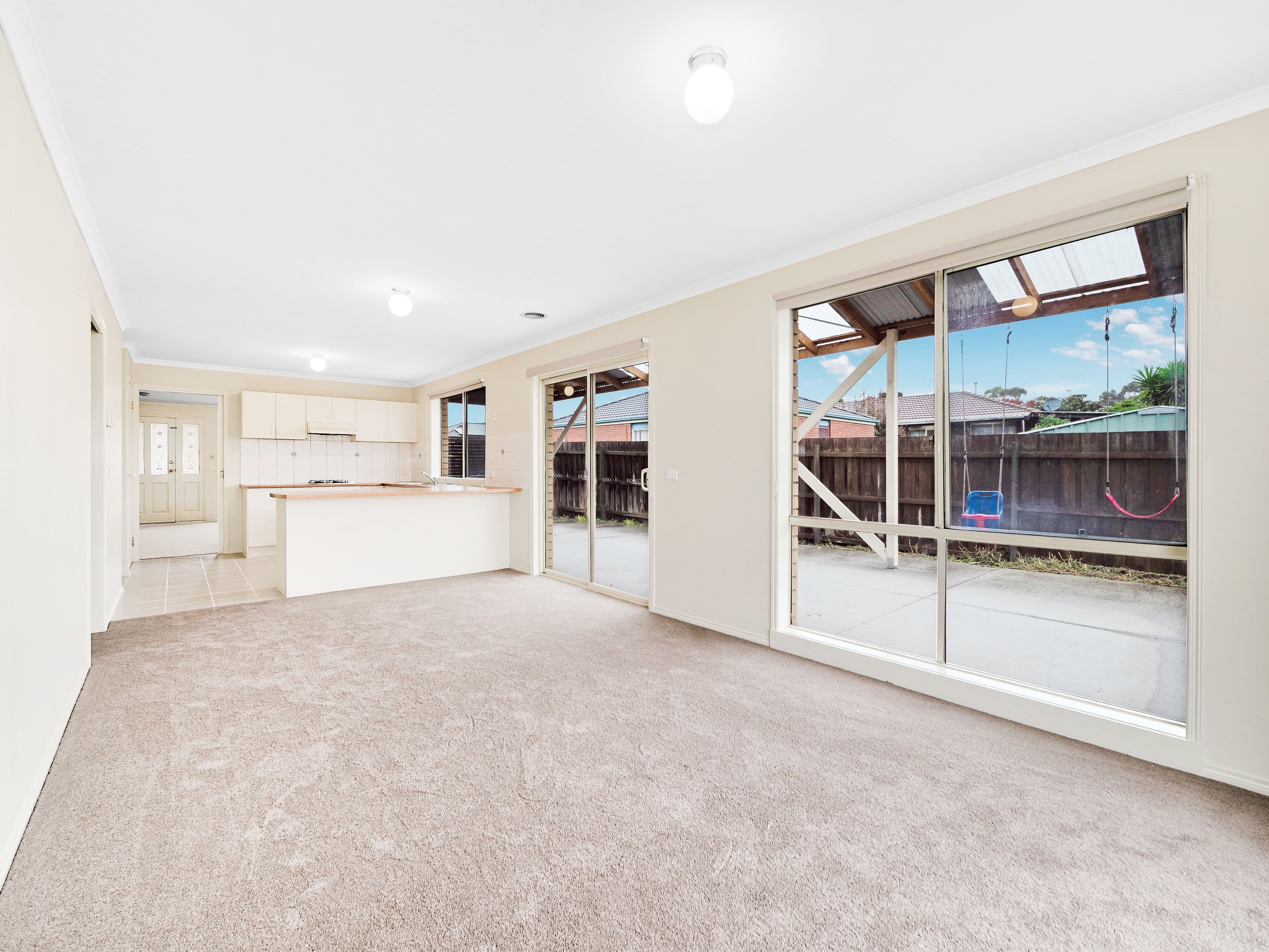 63 Scarborough Avenue, Cranbourne West VIC 3977, Cranbourne West - Thumbnail 7