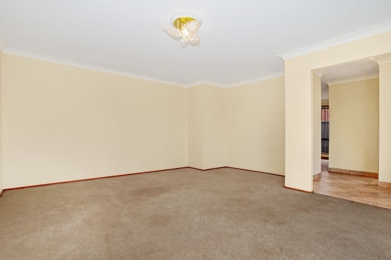 42 Castlereagh Street, BOSSLEY PARK NSW 2176, Bossley Park - Thumbnail 5
