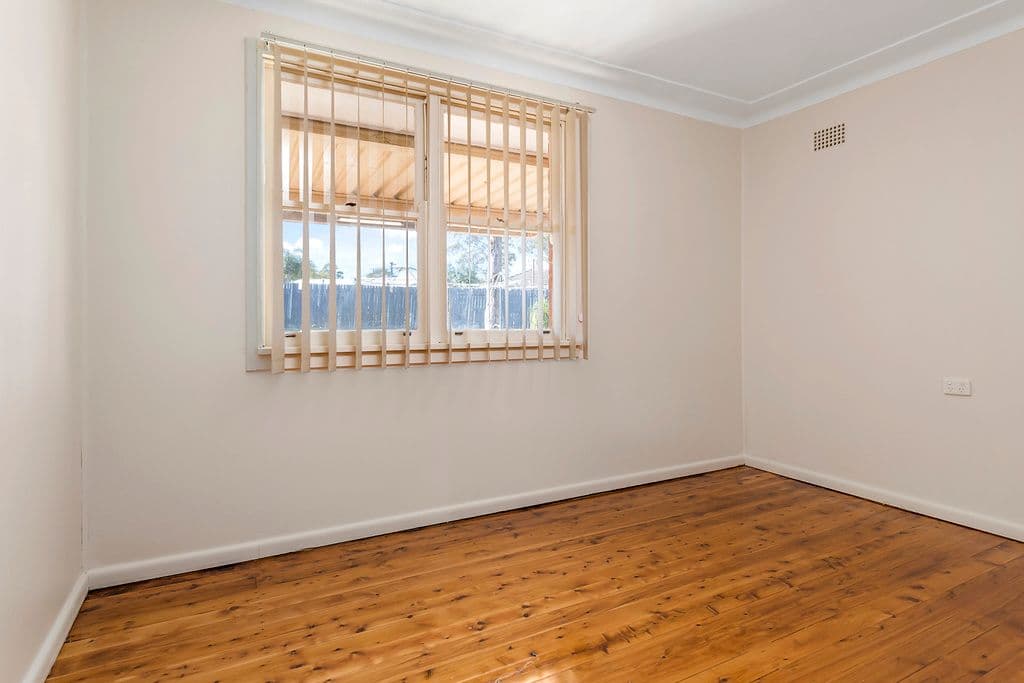 16 Dalkeith Street, Busby NSW 2168, Busby - Thumbnail 4