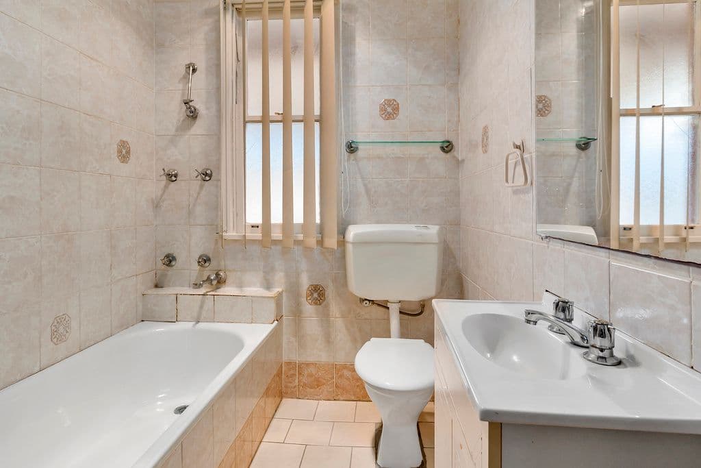 16 Dalkeith Street, Busby NSW 2168, Busby - Thumbnail 5