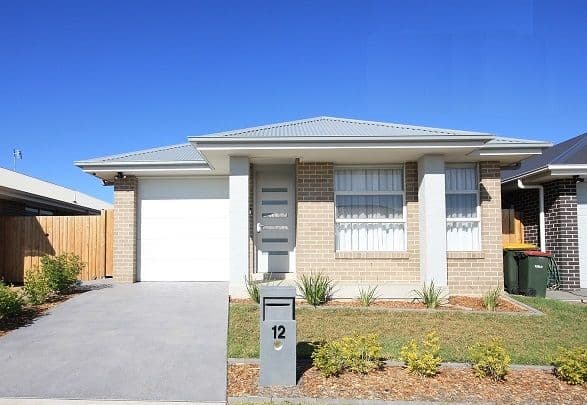 12 Thiele Street, Spring Farm - Image 1