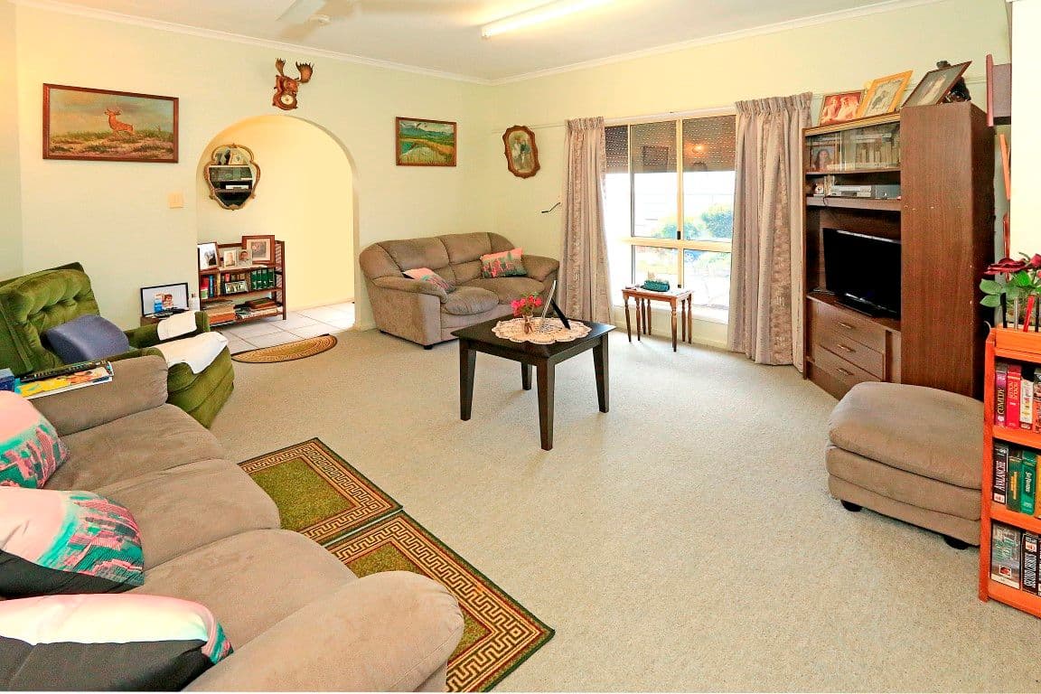 28 Marina Avenue, Taranganba QLD 4703, Taranganba - Thumbnail 3