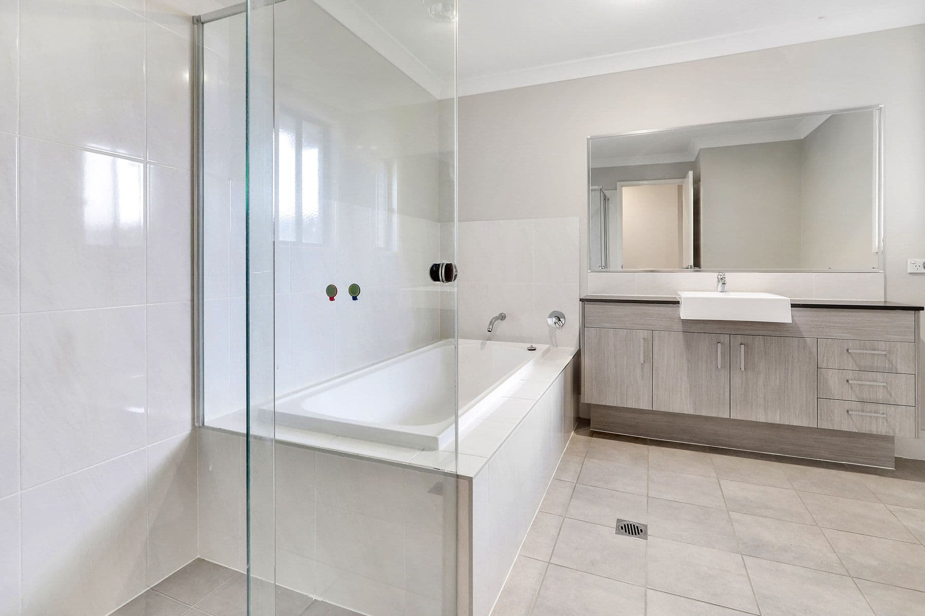 13 Fishburn Street, JORDAN SPRINGS NSW 2747, Jordan Springs - Thumbnail 4