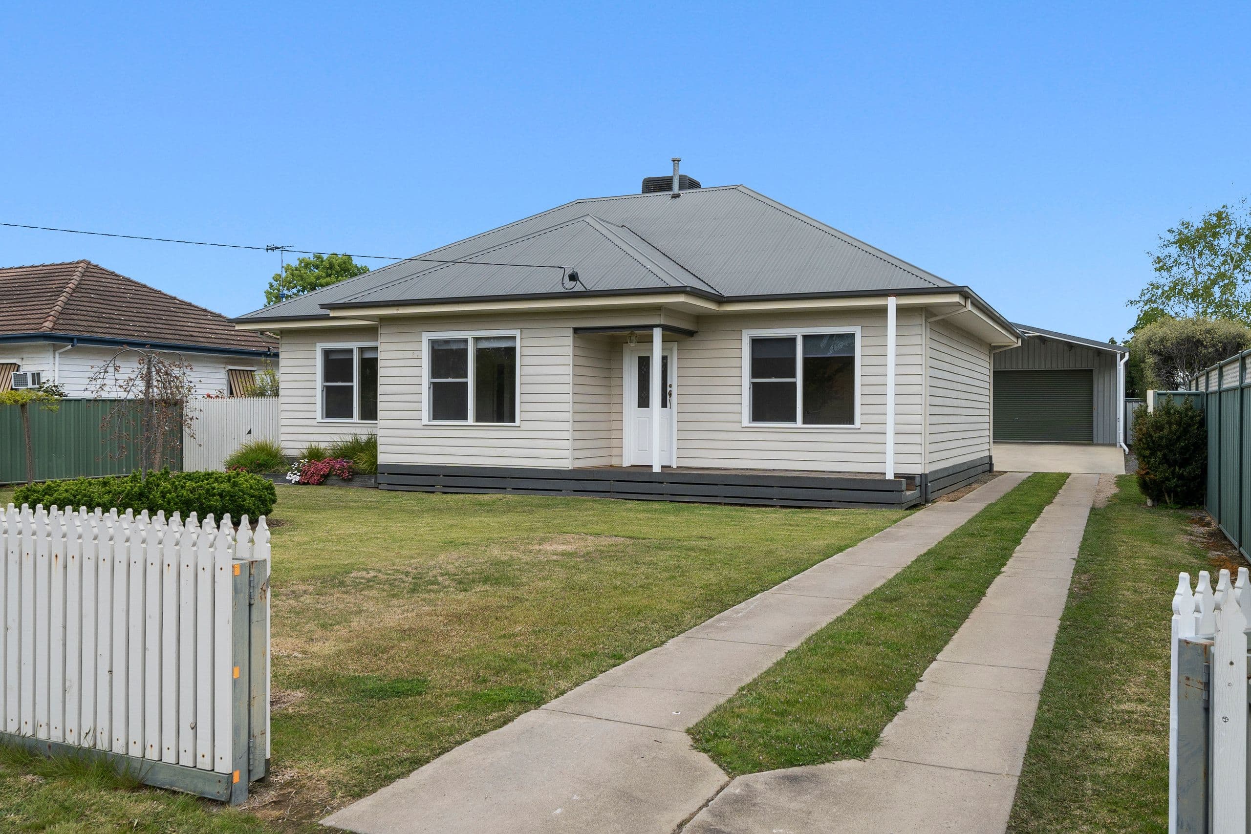 4 Hope Street, Benalla VIC 3672, Benalla - Image 1