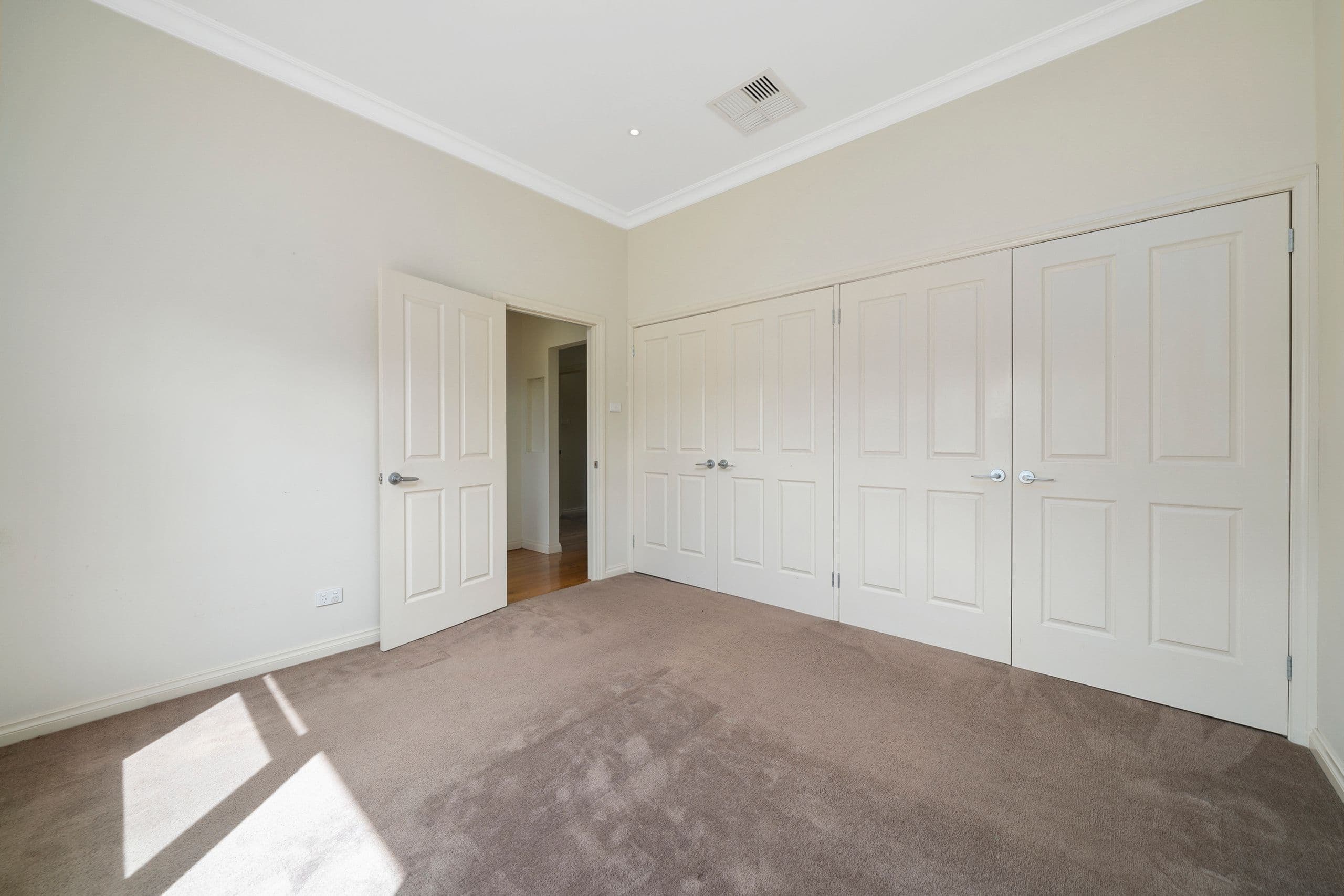 4 Hope Street, Benalla VIC 3672, Benalla - Thumbnail 7