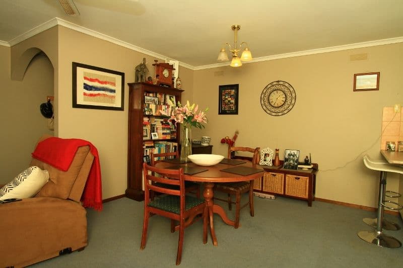 42 Houlahan Street, FLORA HILL VIC 3550, Flora Hill - Thumbnail 4