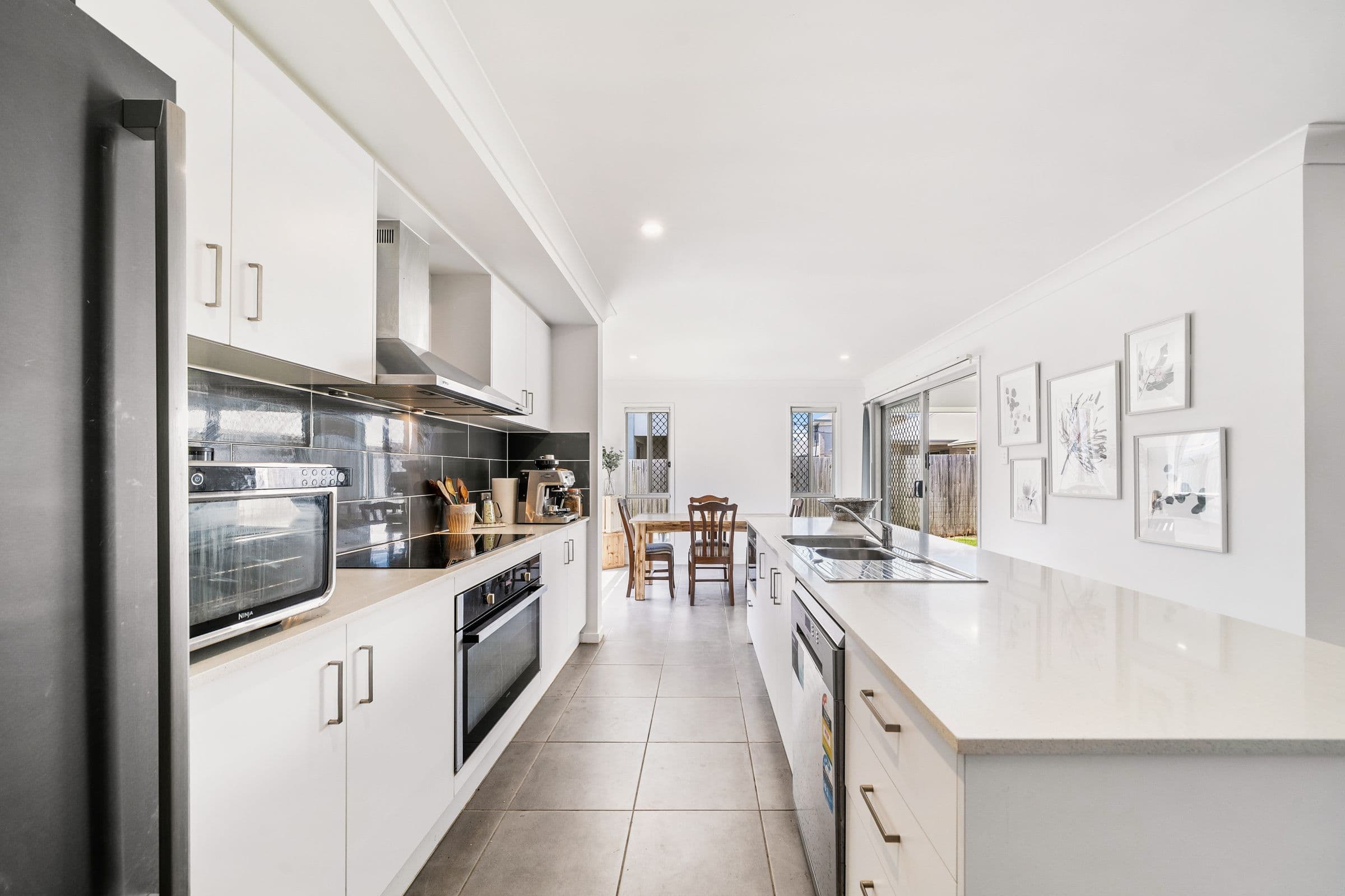 66 Morna Street, Newport QLD 4020, Newport - Thumbnail 2