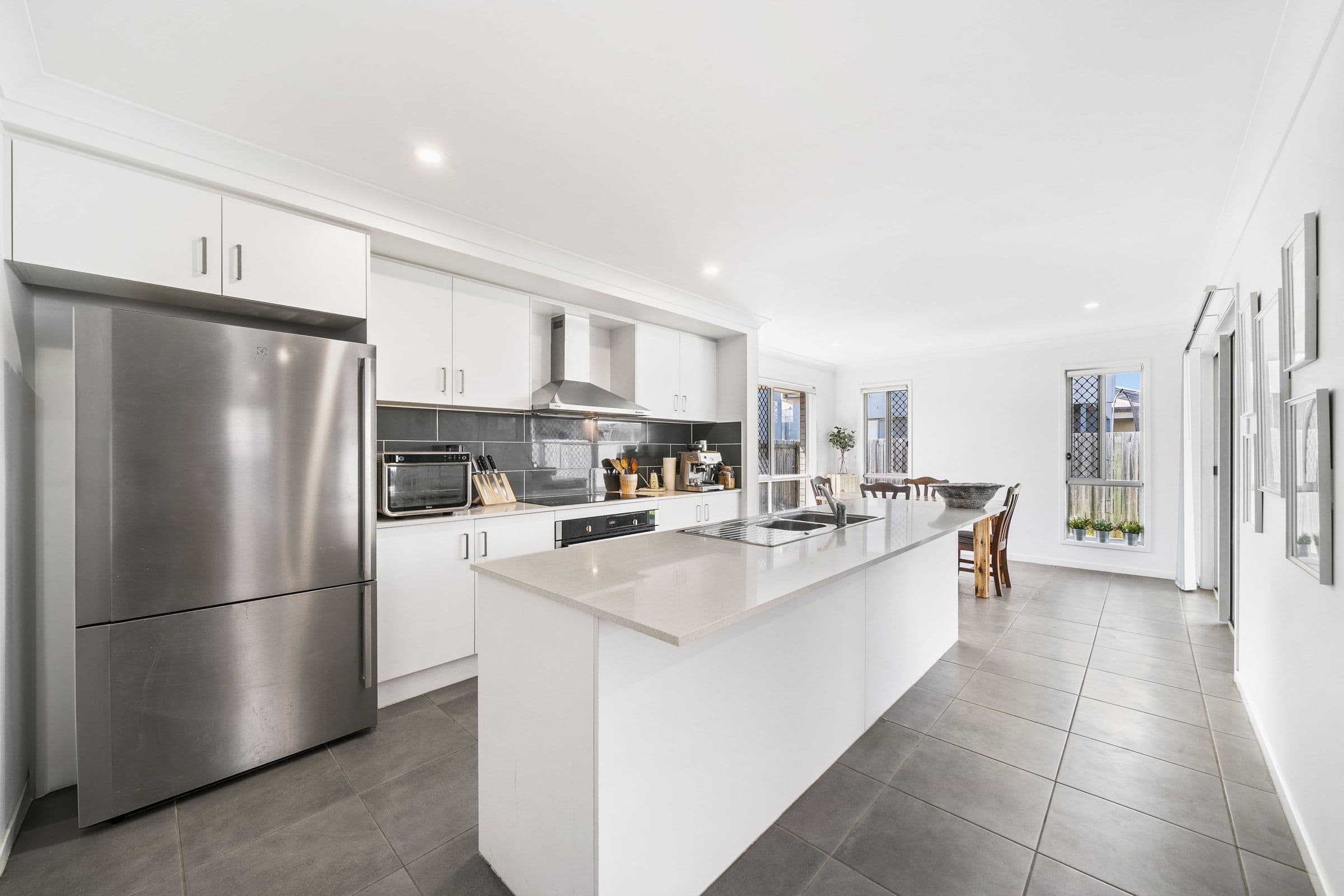 66 Morna Street, Newport QLD 4020, Newport - Thumbnail 3