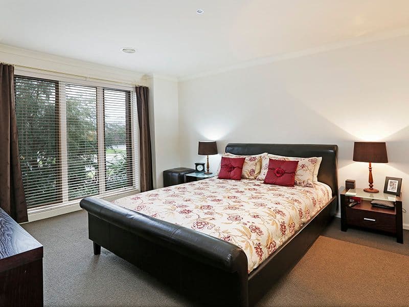 8 Bellagio Court, WHITTINGTON VIC 3219, Whittington - Thumbnail 2