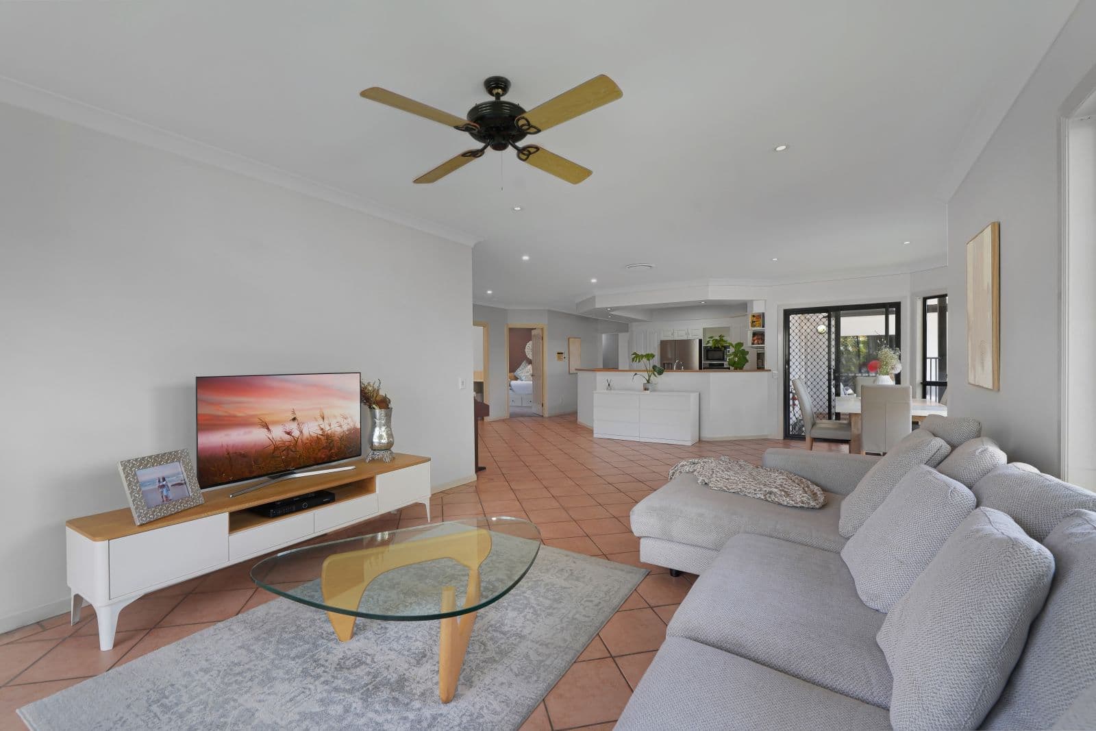 4 Ilminster Crescent, Mudgeeraba QLD 4213, Mudgeeraba - Thumbnail 7