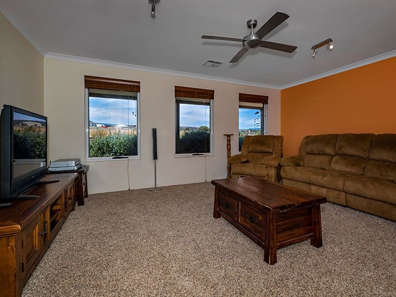 260 Eliza Shaw Drive, White Peak WA 6532, White Peak - Thumbnail 8