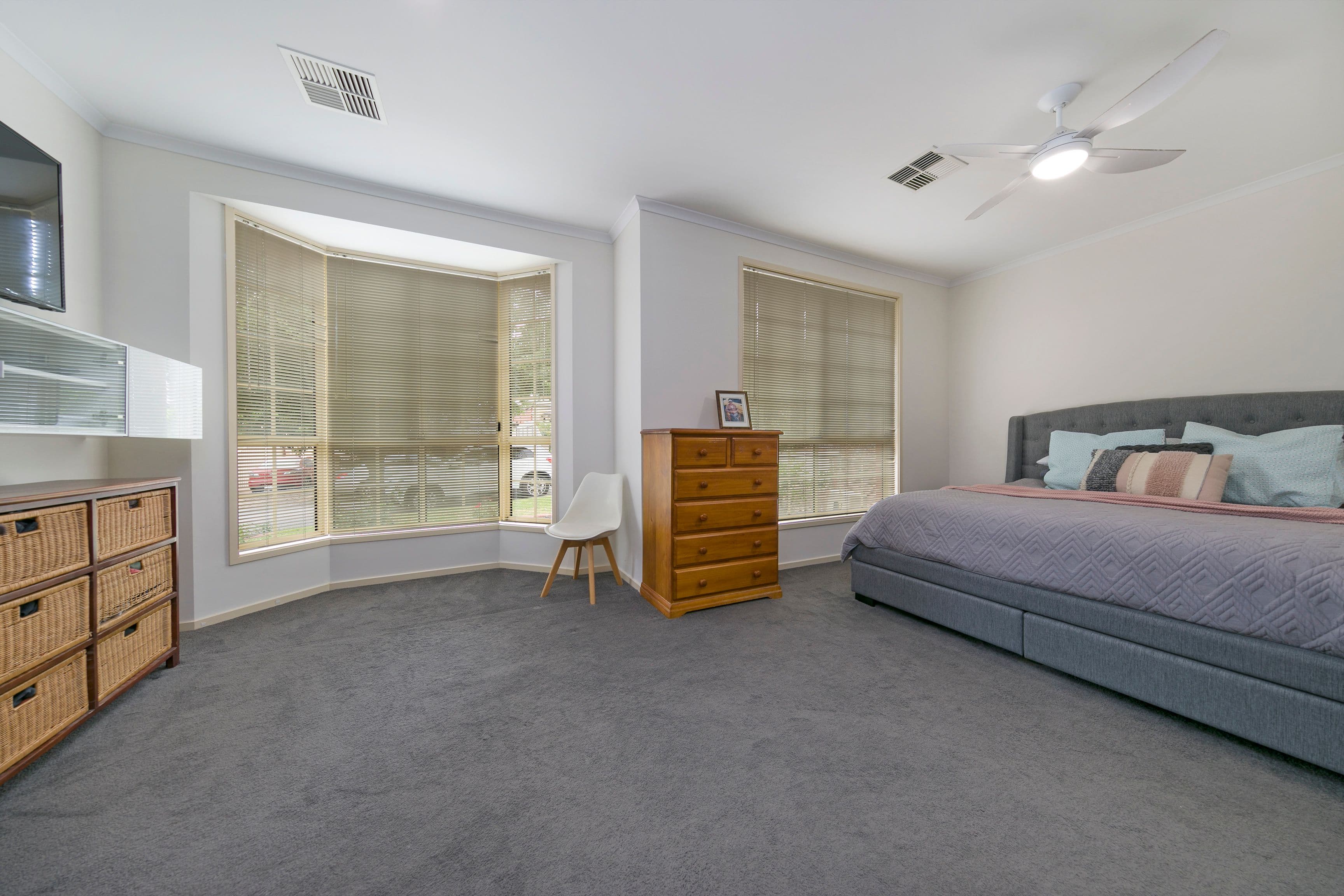 7 Hammersmith Place, Golden Grove SA 5125, Golden Grove - Thumbnail 2