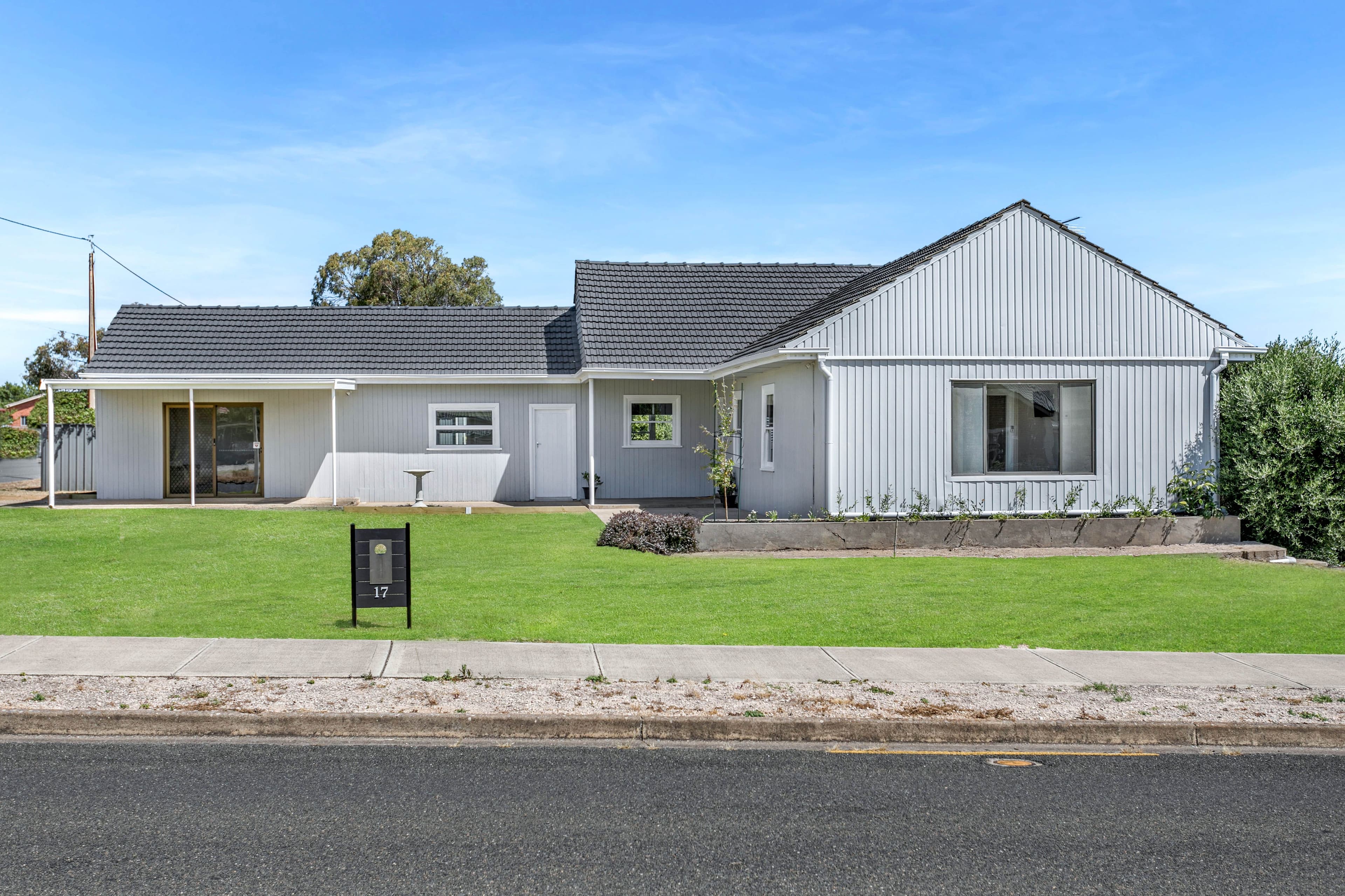 17 Marchant Road, Strathalbyn SA 5255, Strathalbyn - Thumbnail 2