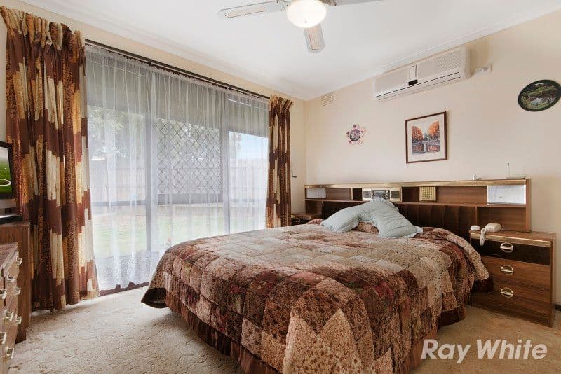45 Daniel Solander Drive, Endeavour Hills VIC 3802, Endeavour Hills - Thumbnail 5