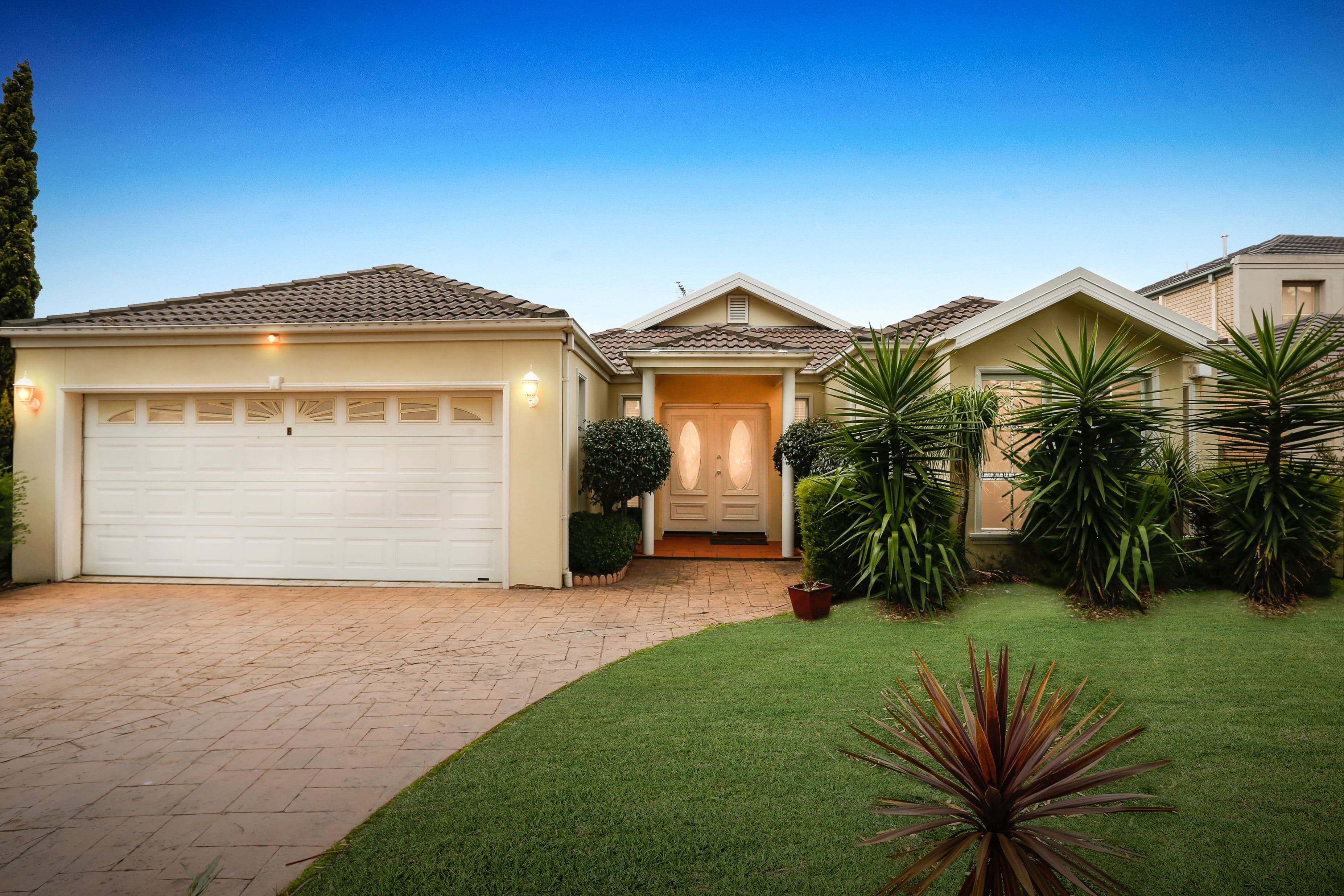 6 Porter Avenue, Roxburgh Park VIC 3064, Roxburgh Park - Image 1