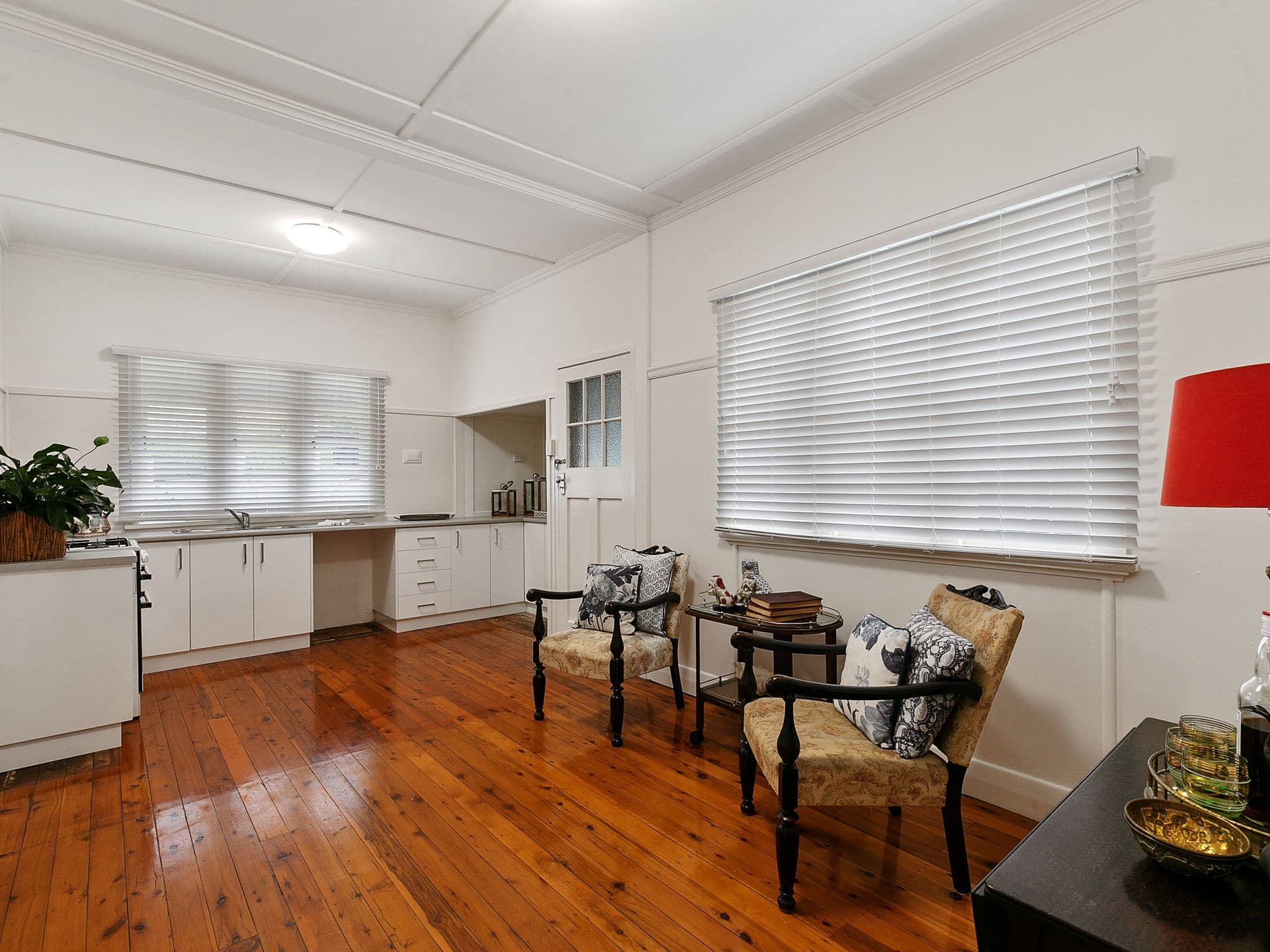 26 Curlewis Street, Holland Park West QLD 4121, Holland Park West - Thumbnail 5
