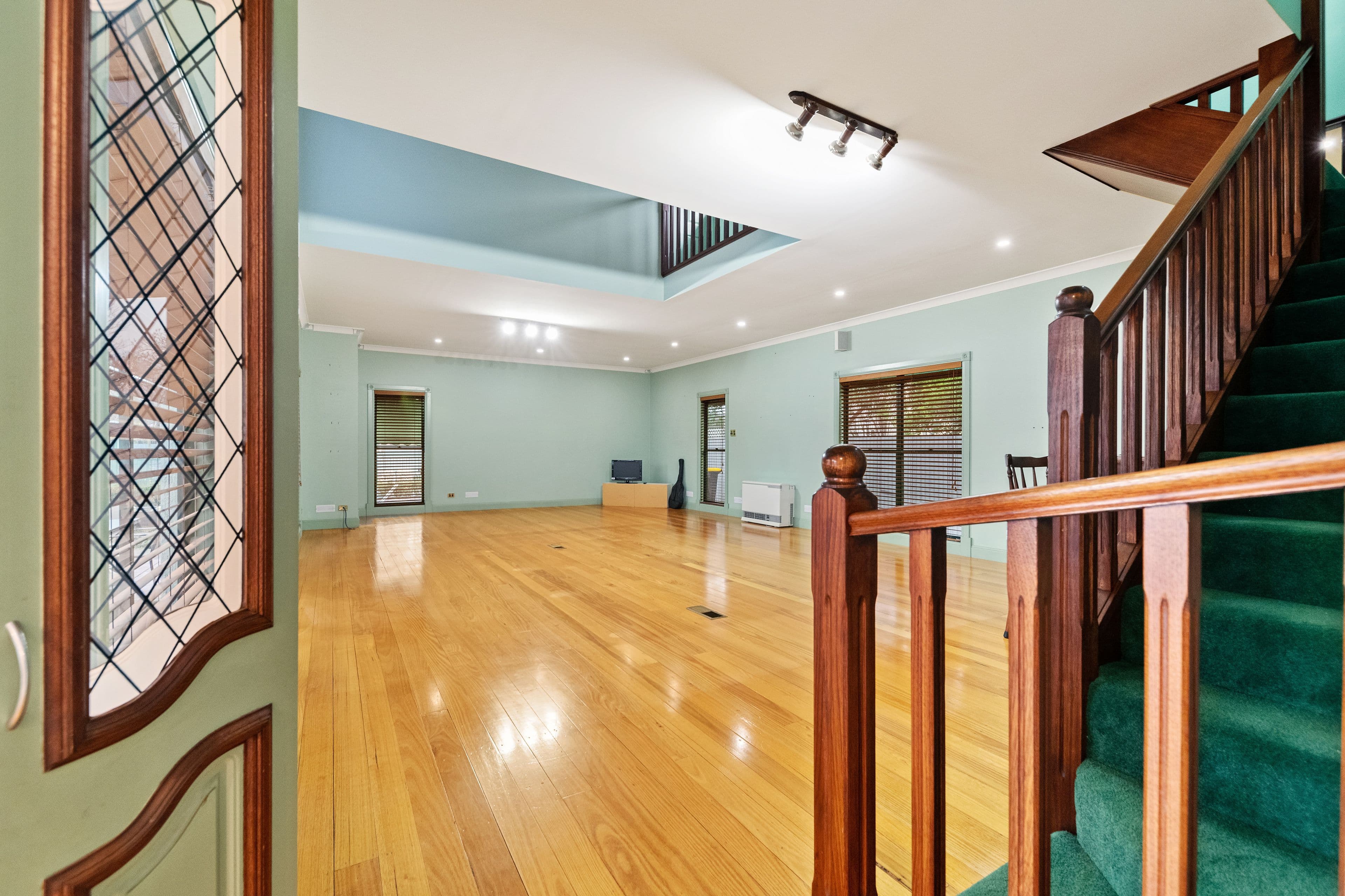 35 Cecil Street, Benalla VIC 3672, Benalla - Thumbnail 2