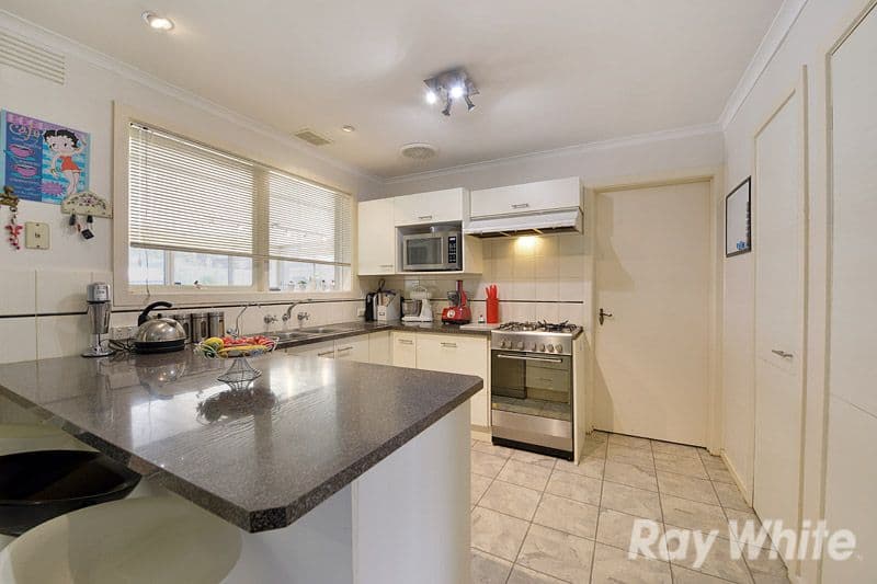 5 Collendina Crescent, Scoresby VIC 3179, Scoresby - Thumbnail 5