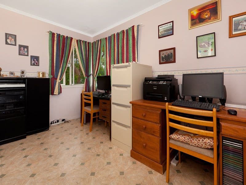 21 Ingham Street, OXLEY QLD 4075, Oxley - Thumbnail 8