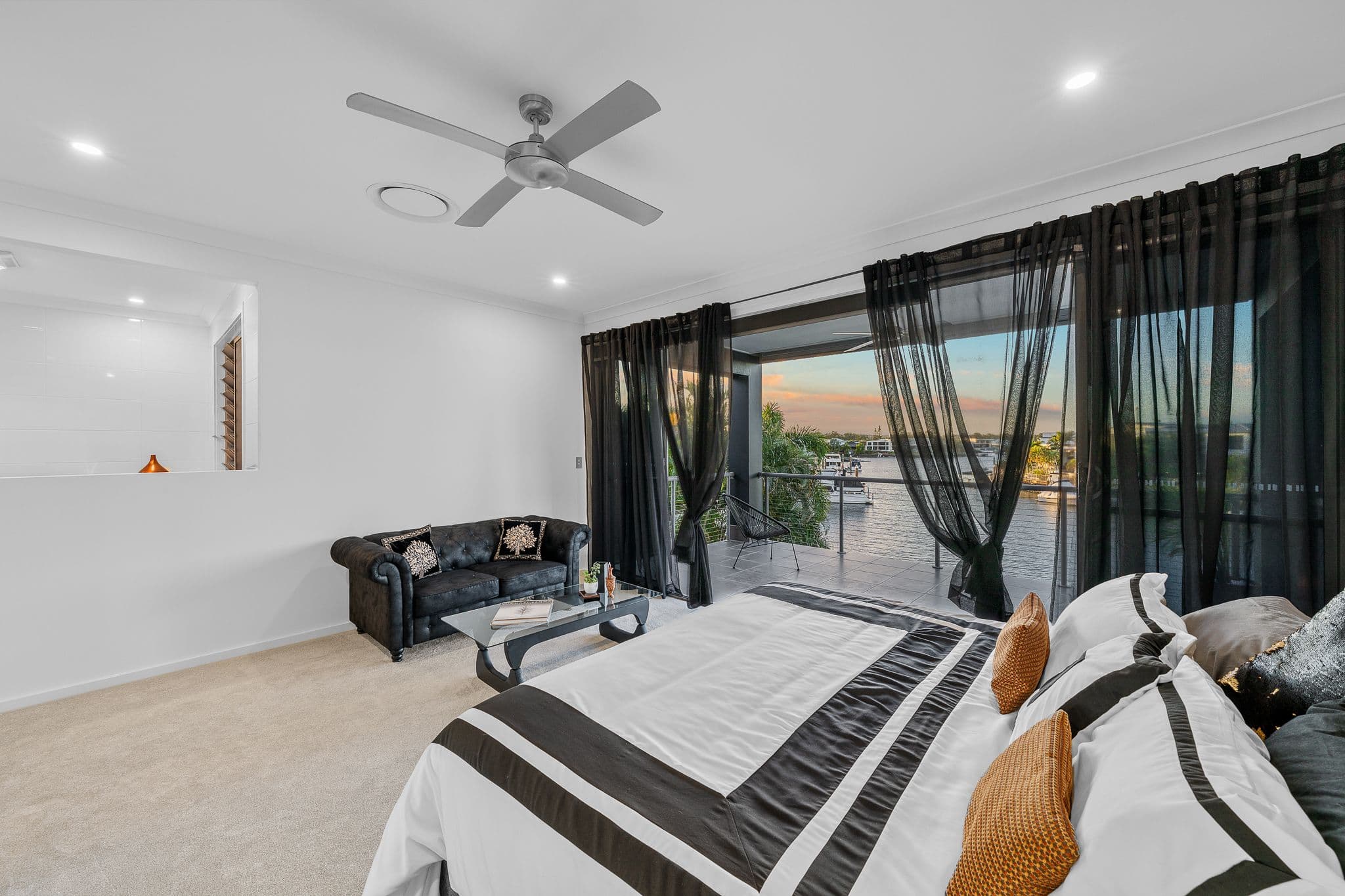 12 River Links Boulevard East, Helensvale QLD 4212, Helensvale - Thumbnail 8