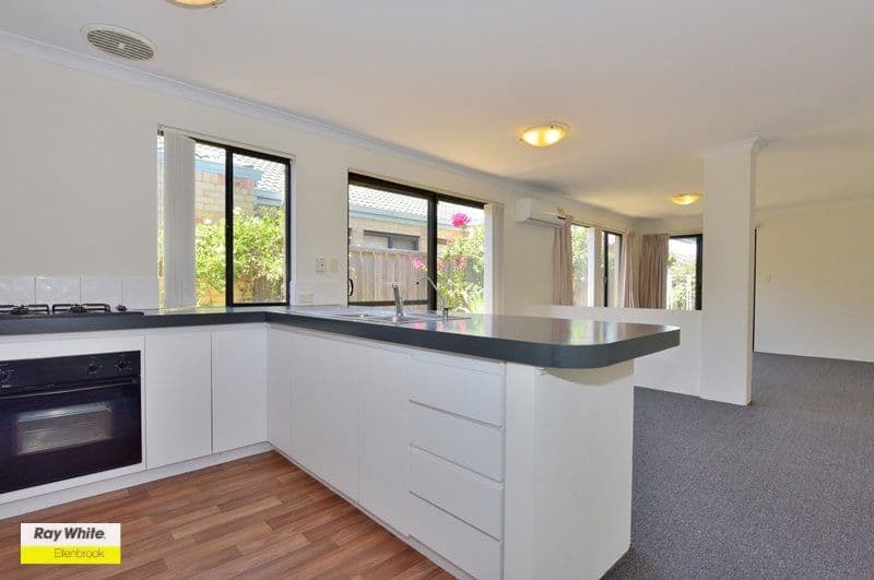44 Sunray Circle, Ellenbrook WA 6069, Ellenbrook - Thumbnail 3