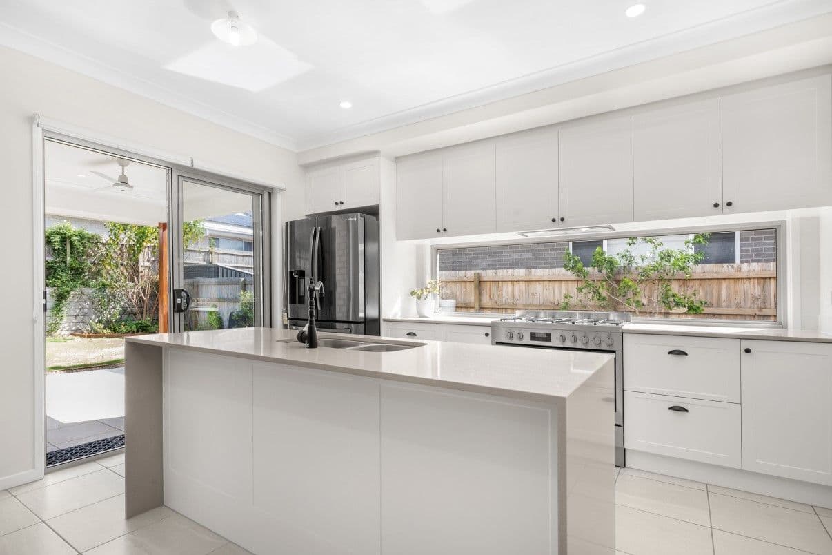 6 Lukin Road, Mango Hill QLD 4509, Mango Hill - Thumbnail 2