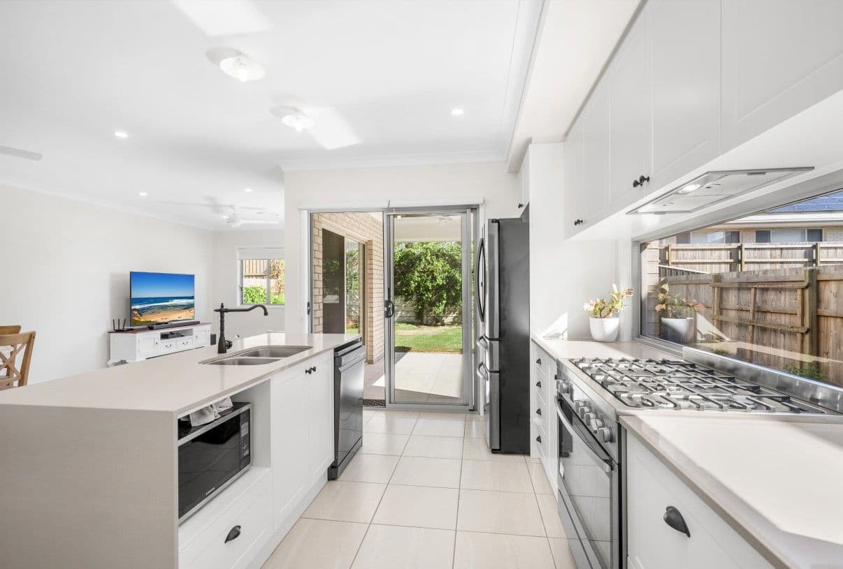 6 Lukin Road, Mango Hill QLD 4509, Mango Hill - Thumbnail 6