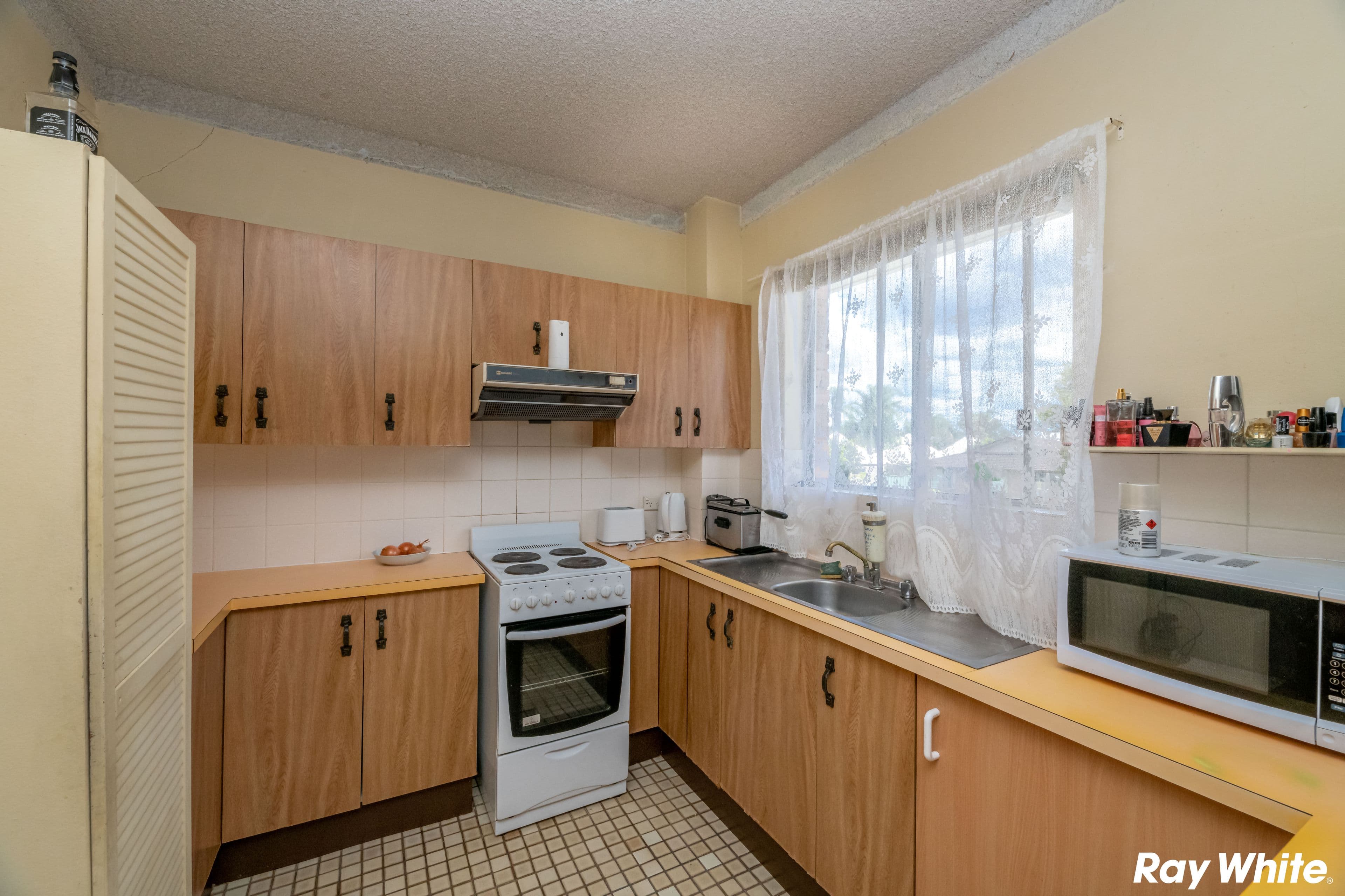 12 Baird Street, Tuncurry NSW 2428, Tuncurry - Thumbnail 2