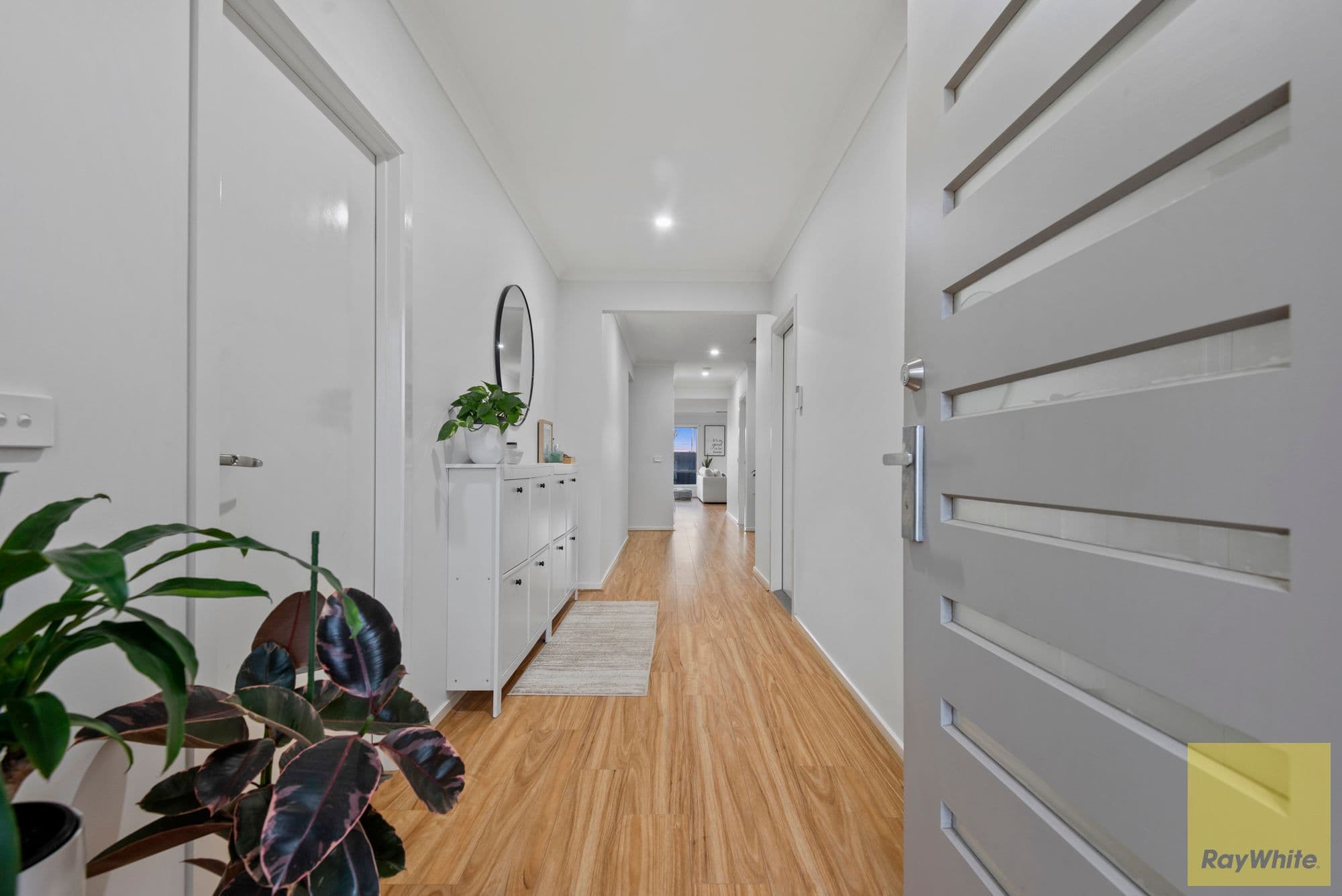 26 Paprika Way, Tarneit VIC 3029, Tarneit - Thumbnail 2