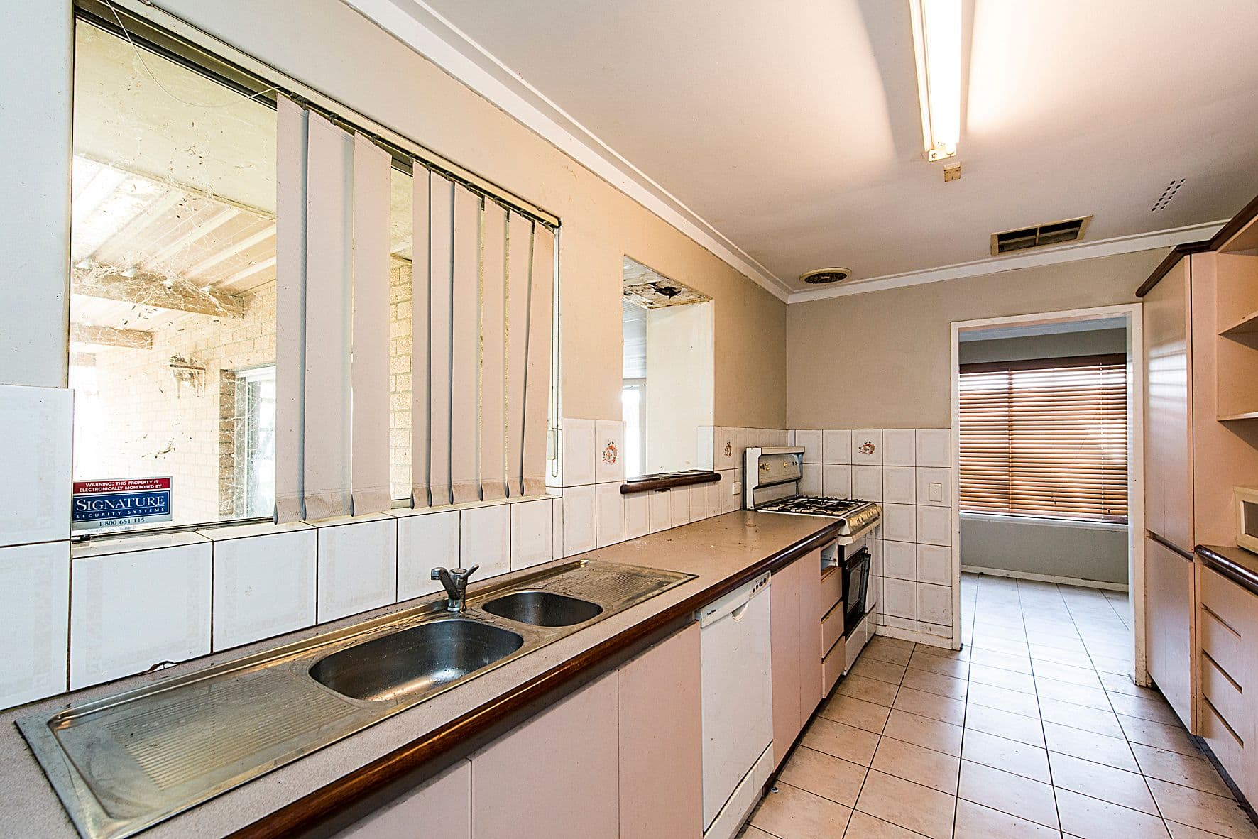 17 Wycombe Road, High Wycombe WA 6057, High Wycombe - Thumbnail 5