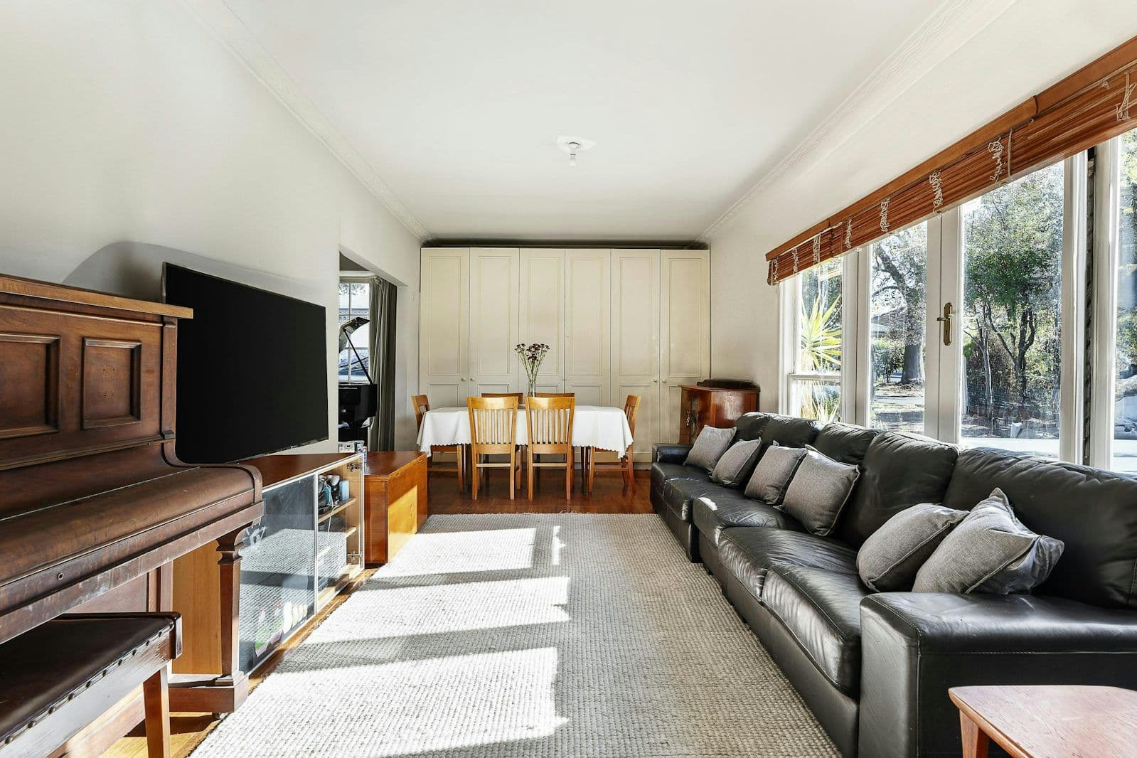 9 Glenice Avenue, Blackburn South VIC 3130, Blackburn South - Thumbnail 2