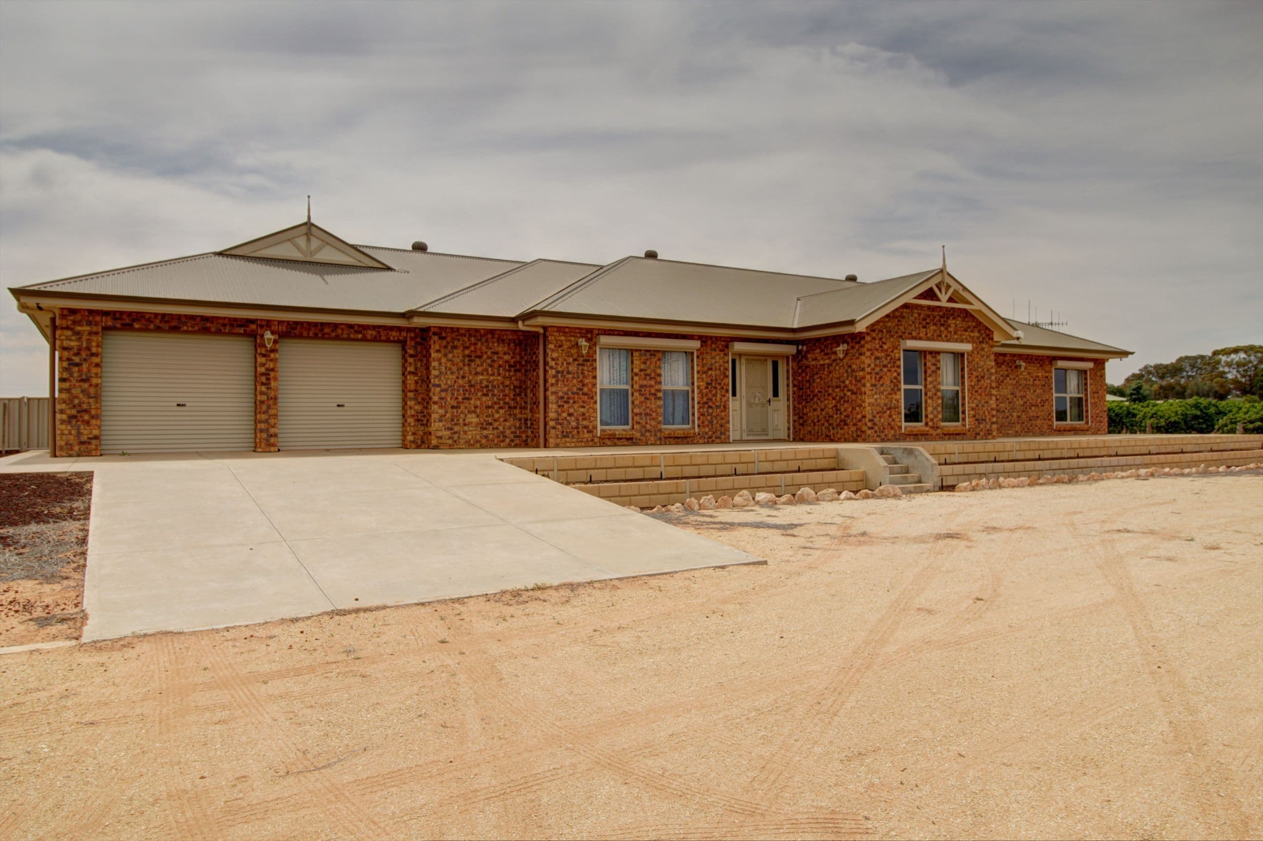 94 Mortimer Road, Berri SA 5343, Berri - Image 1