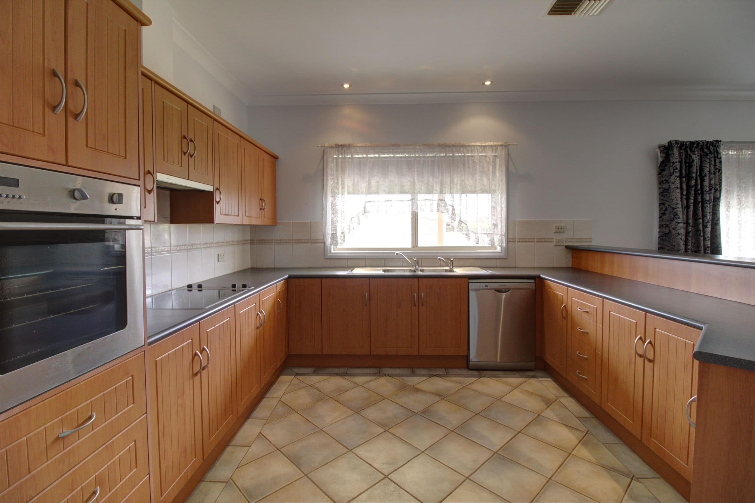 94 Mortimer Road, Berri SA 5343, Berri - Thumbnail 4