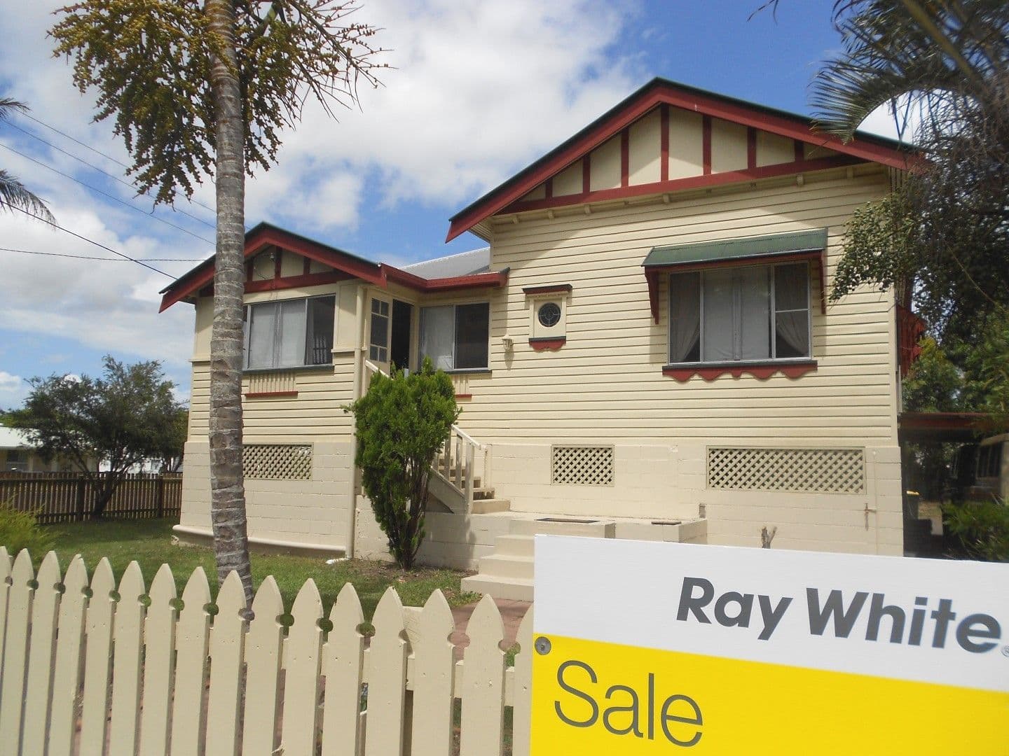 10 Hinkler Avenue, BUNDABERG NORTH QLD 4670, Bundaberg North - Image 1