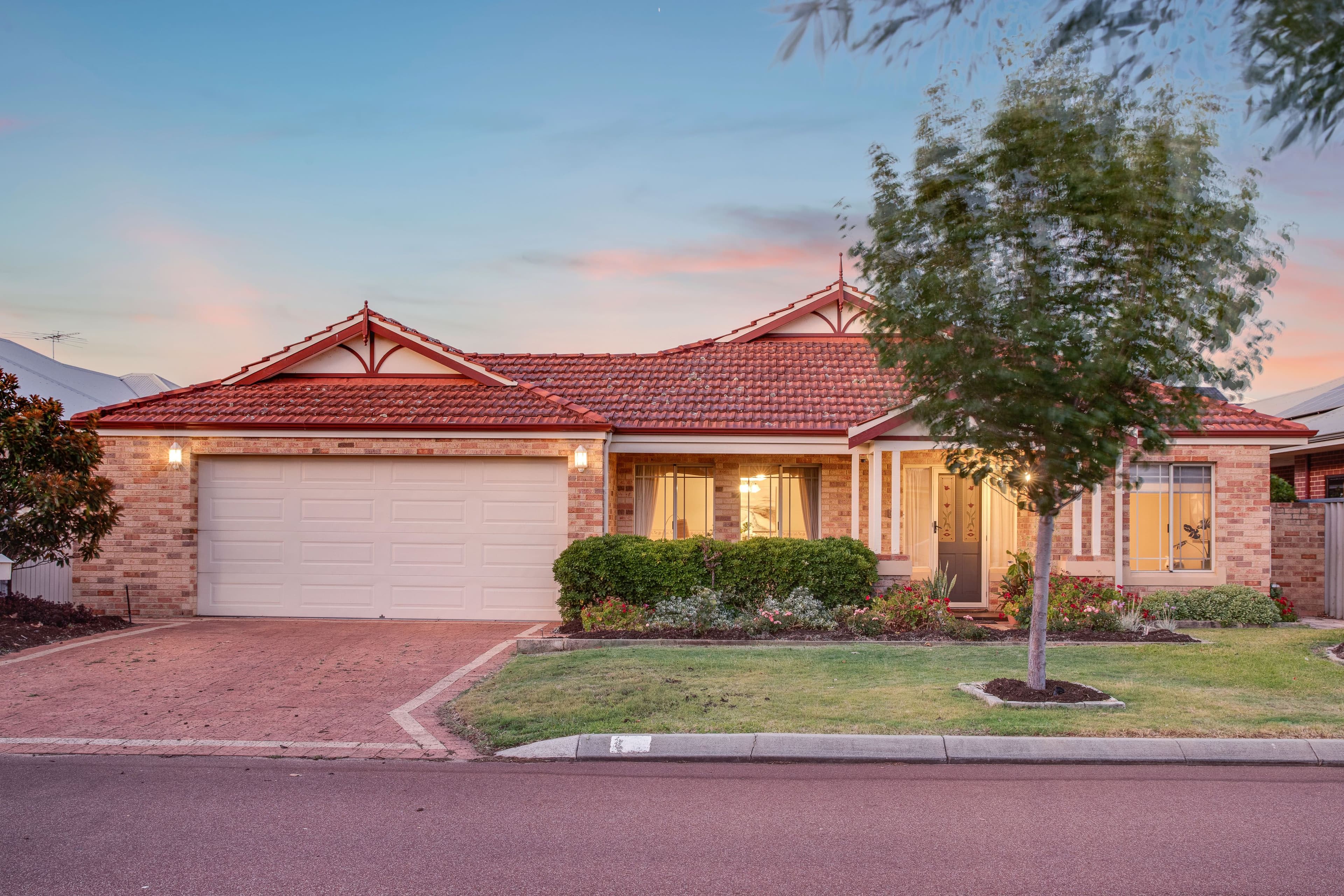 12 Settlers Circle, Gwelup WA 6018, Gwelup - Image 1