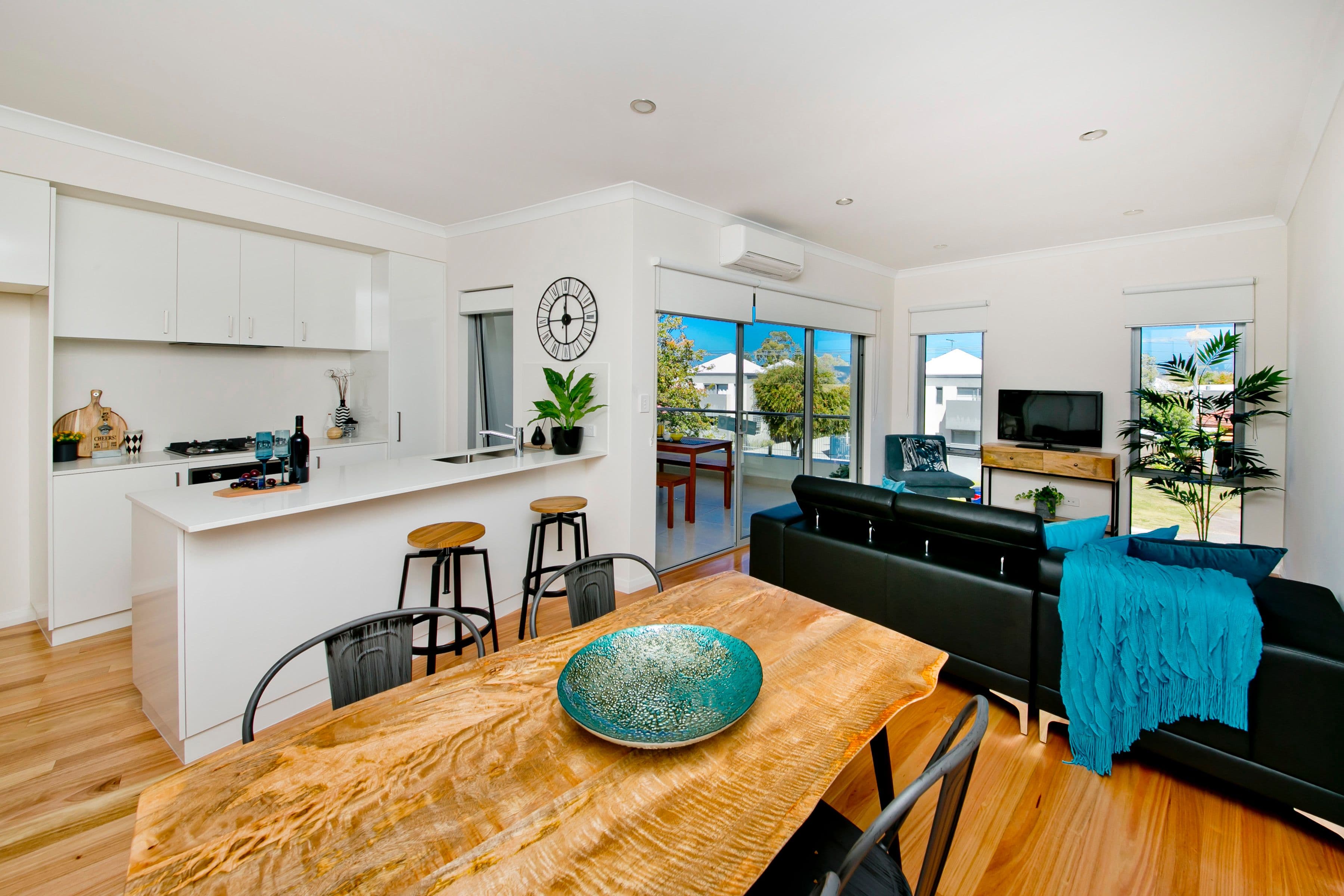 32 Pollard Street, Glendalough WA 6016, Glendalough - Thumbnail 3