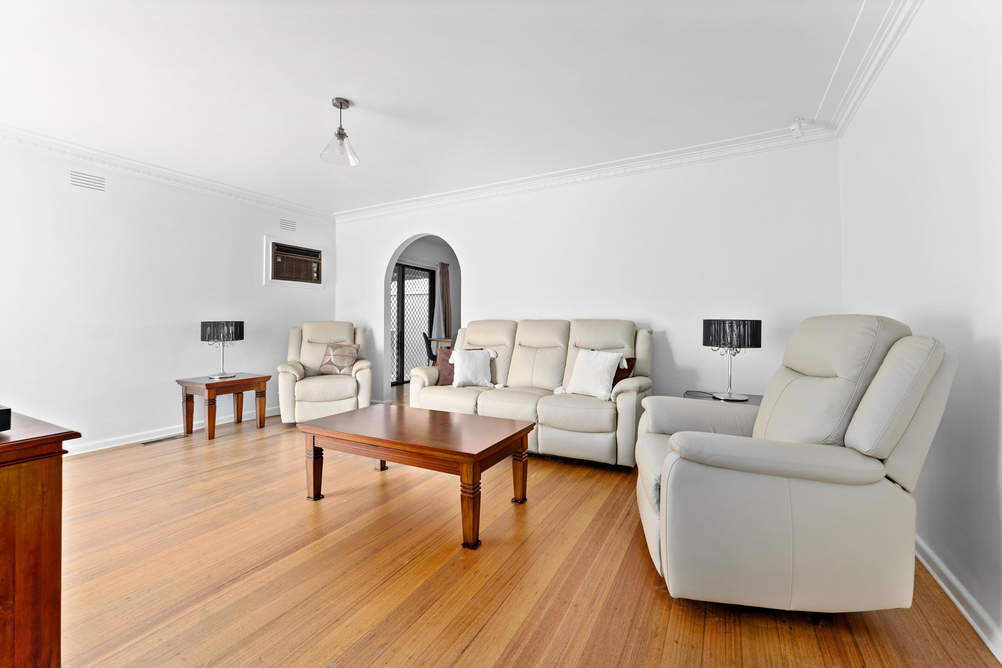 4 Cooper Avenue, Altona North VIC 3025, Altona North - Thumbnail 3