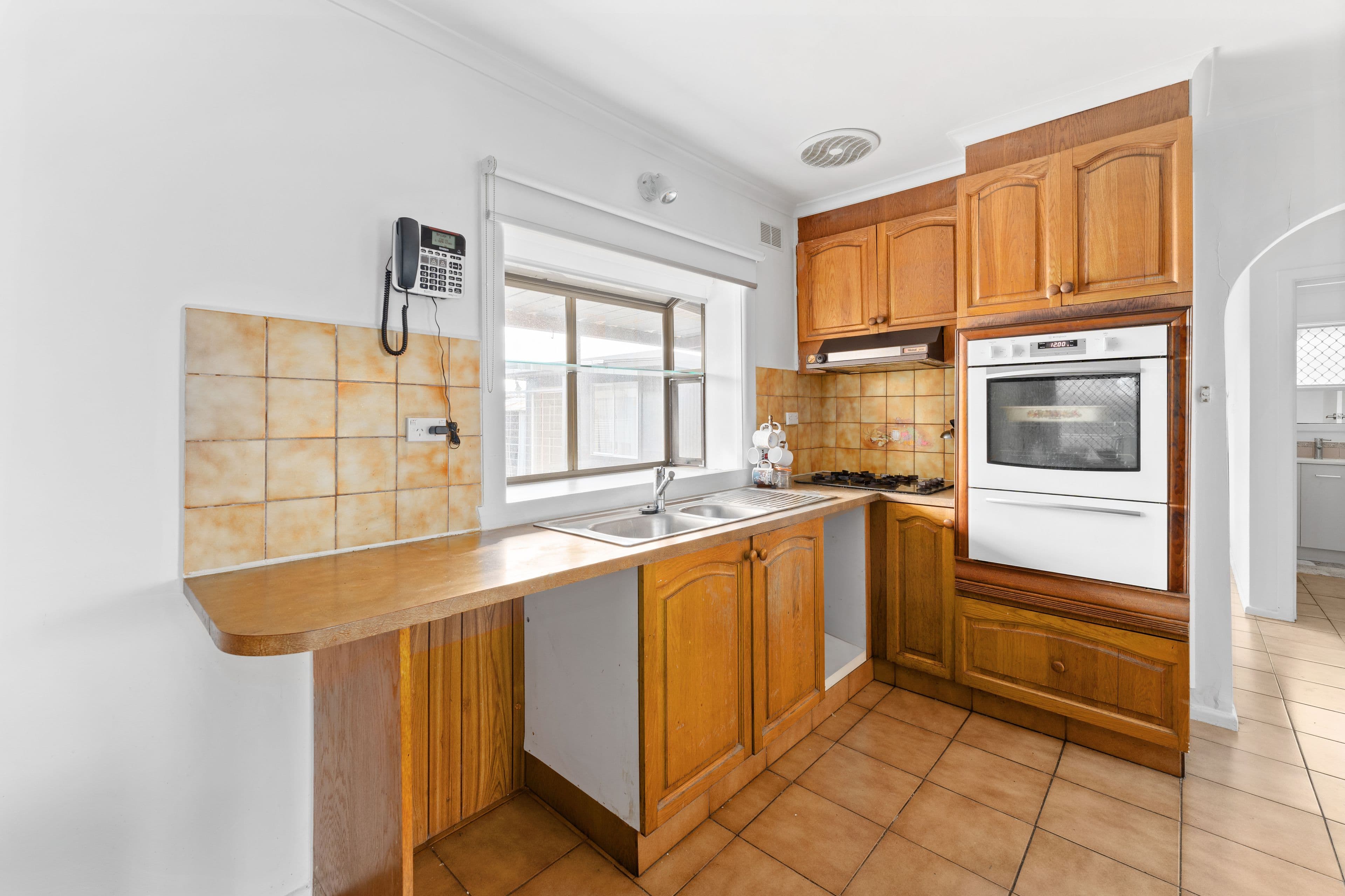 4 Cooper Avenue, Altona North VIC 3025, Altona North - Thumbnail 7