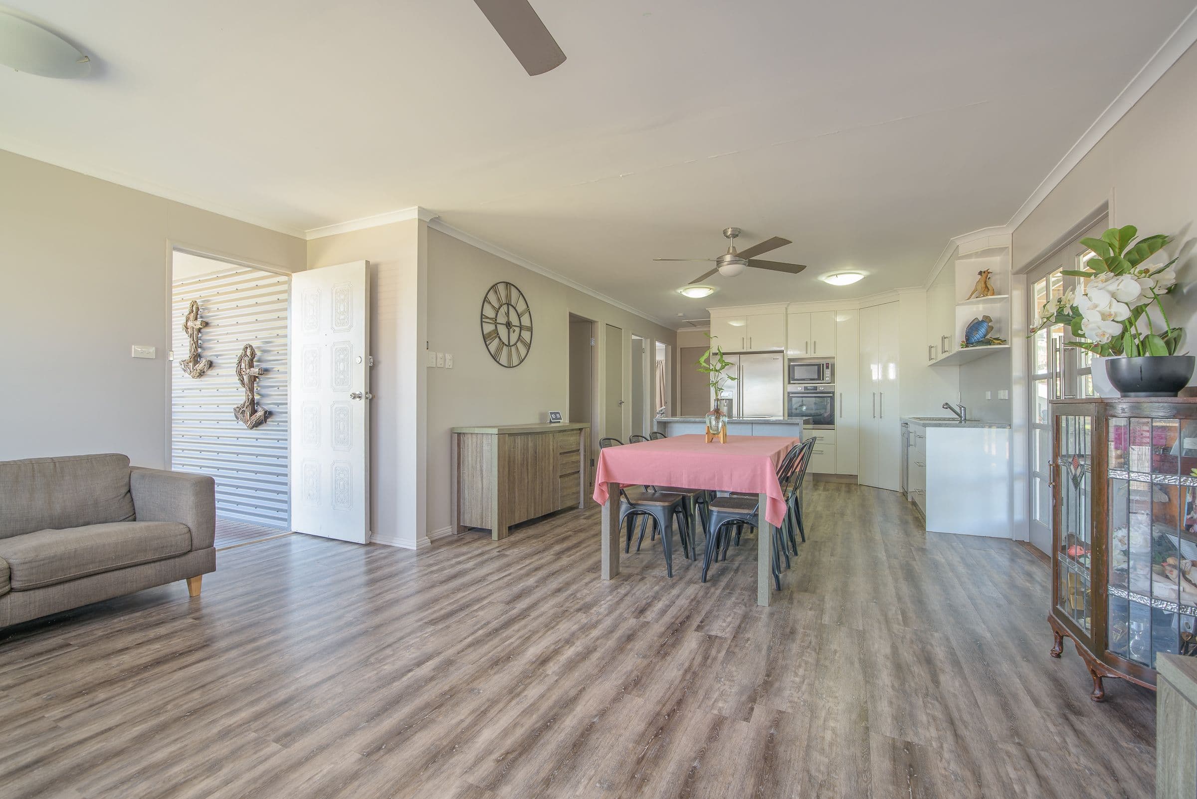 12 Smith Street, West Gladstone QLD 4680, West Gladstone - Thumbnail 5