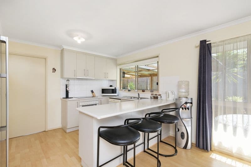 22 Seascape Avenue, Cowes VIC 3922, Cowes - Thumbnail 3