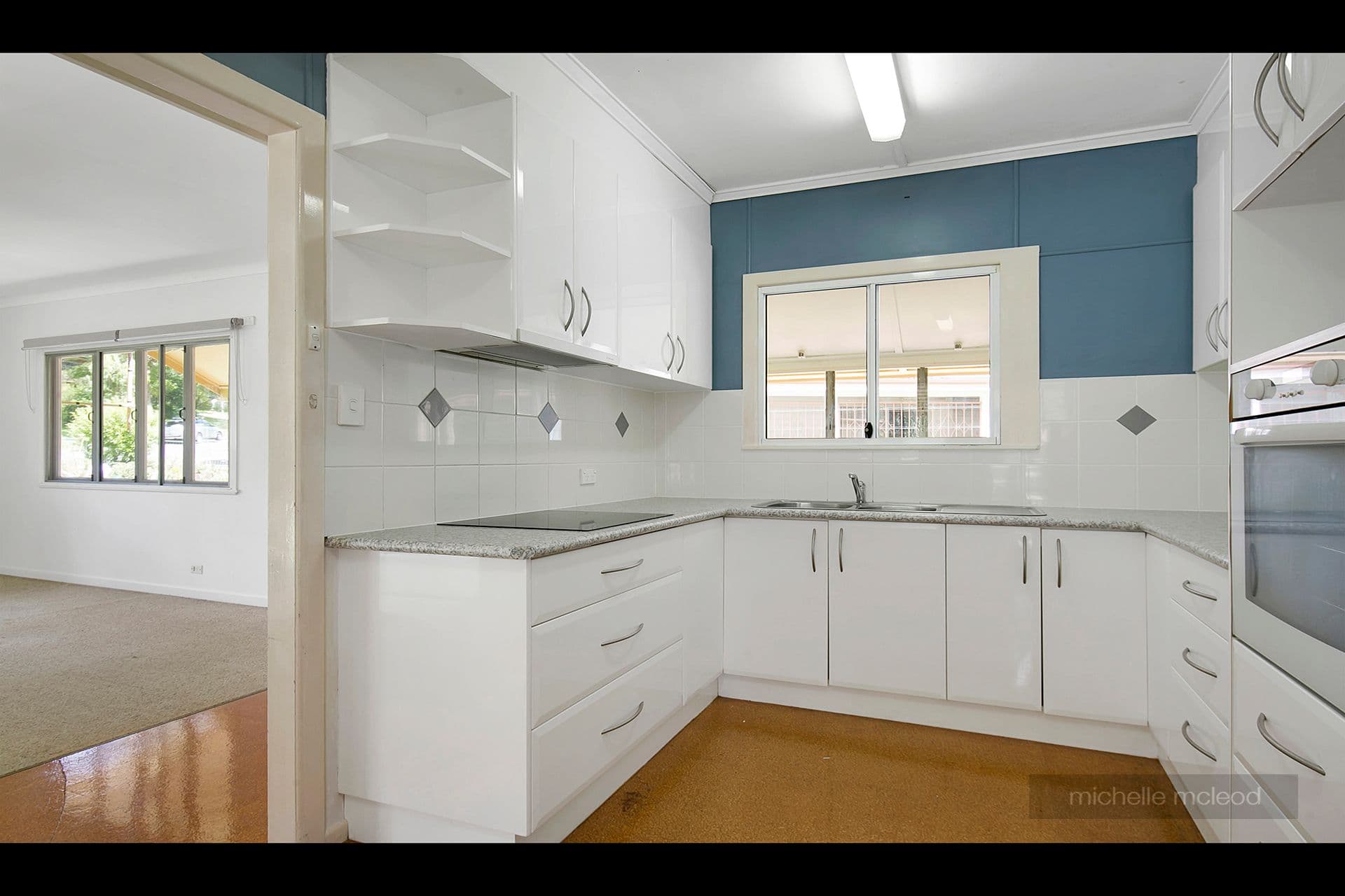 45 Moordale Street, Chapel Hill QLD 4069, Chapel Hill - Thumbnail 2