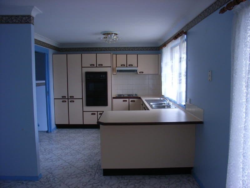 12 Craigend Street, Wyoming, Wyoming - Thumbnail 4