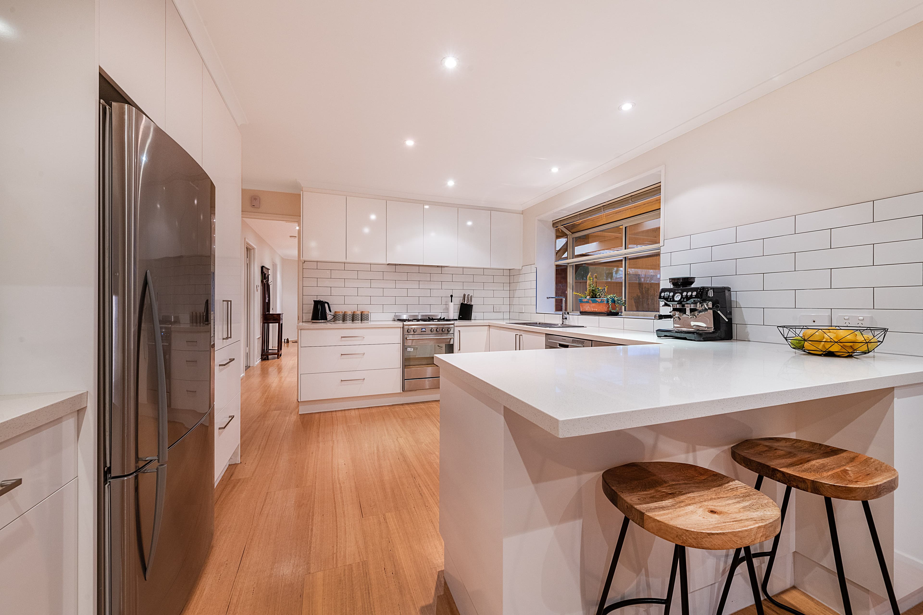14 Baringa Court, Rowville VIC 3178, Rowville - Thumbnail 2