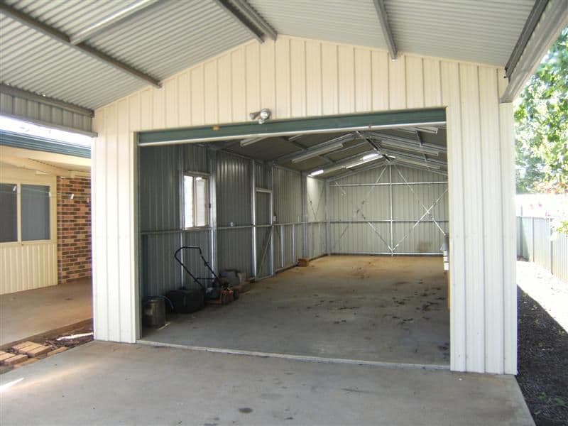 2 Castlereagh Avenue, DUBBO NSW 2830, Dubbo - Thumbnail 4