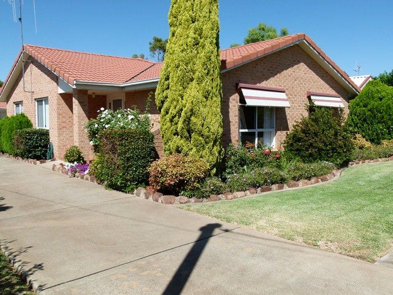 8 Wyndham Avenue, FORBES NSW 2871, Forbes - Image 1