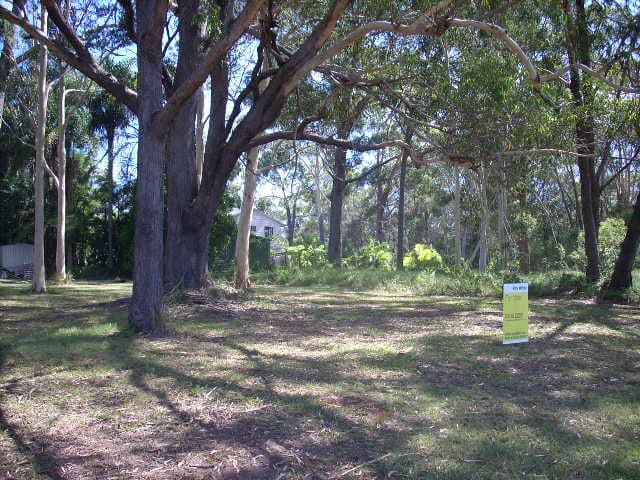 10 Skiff Street, Russell Island QLD 4184, Russell Island - Thumbnail 2