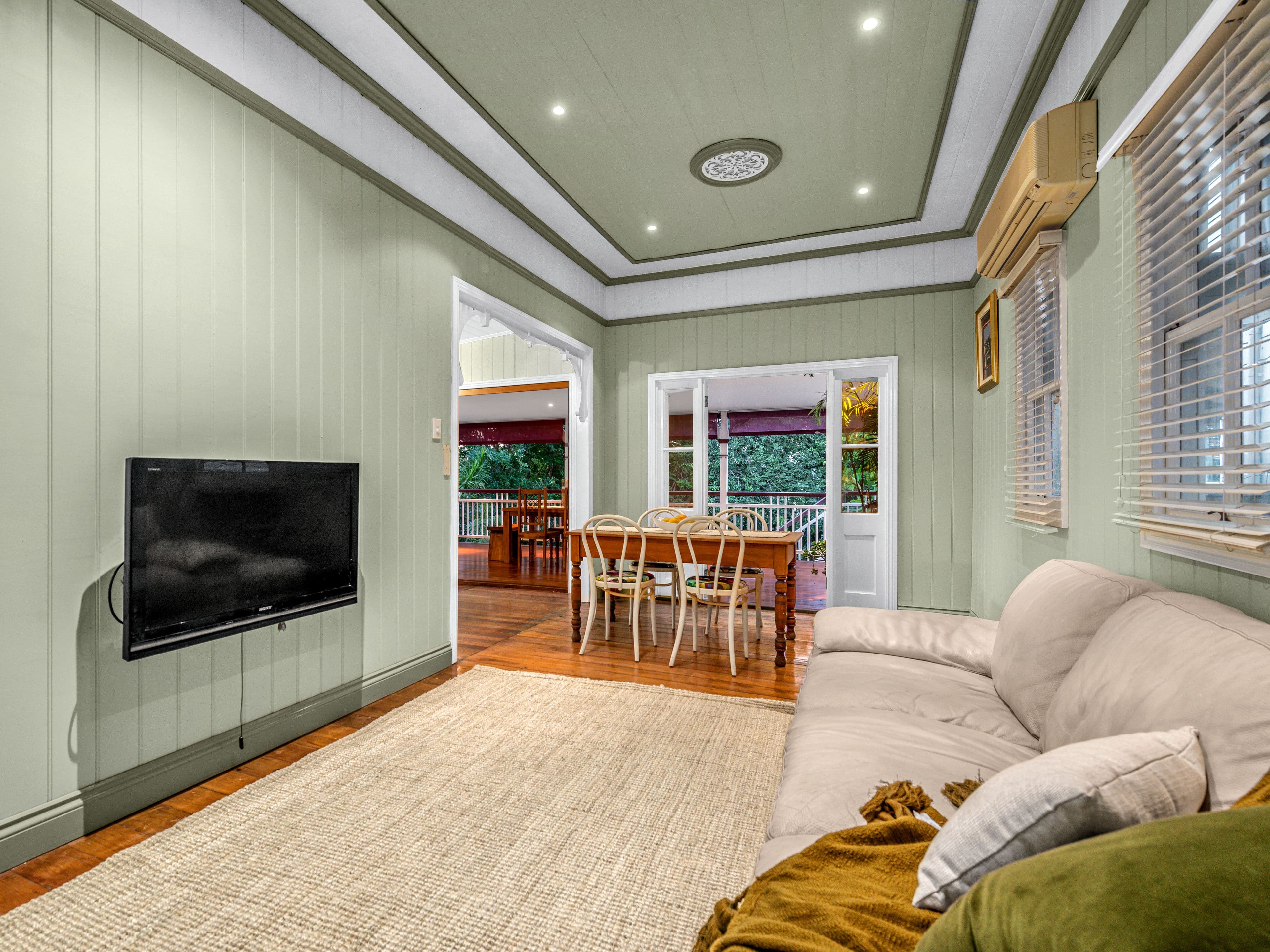 19 Thorn Street, Red Hill QLD 4059, Red Hill - Thumbnail 4