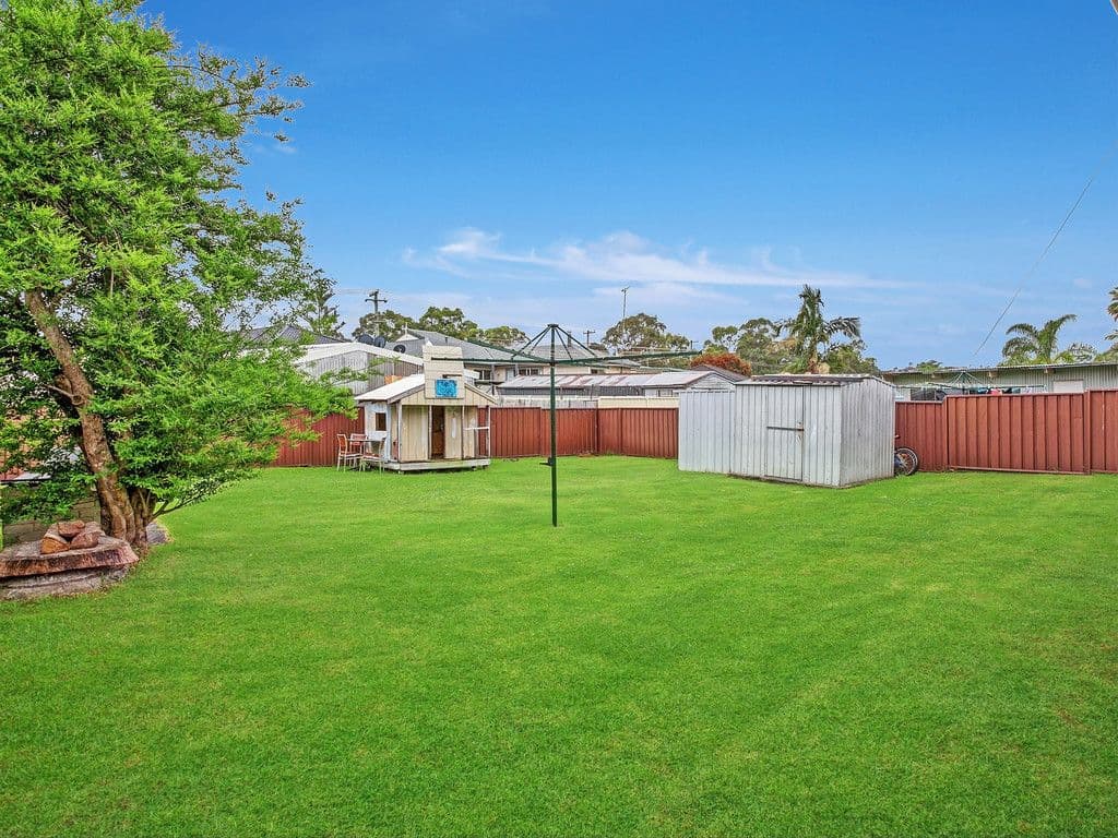 16 Bangaroo Avenue, Dapto NSW 2530, Dapto - Thumbnail 2
