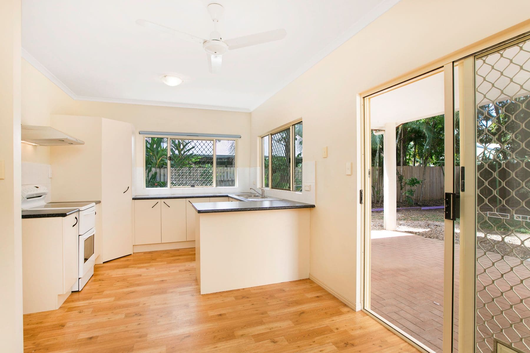 9 Waterlilly Street, Kewarra Beach QLD 4879, Kewarra Beach - Thumbnail 6