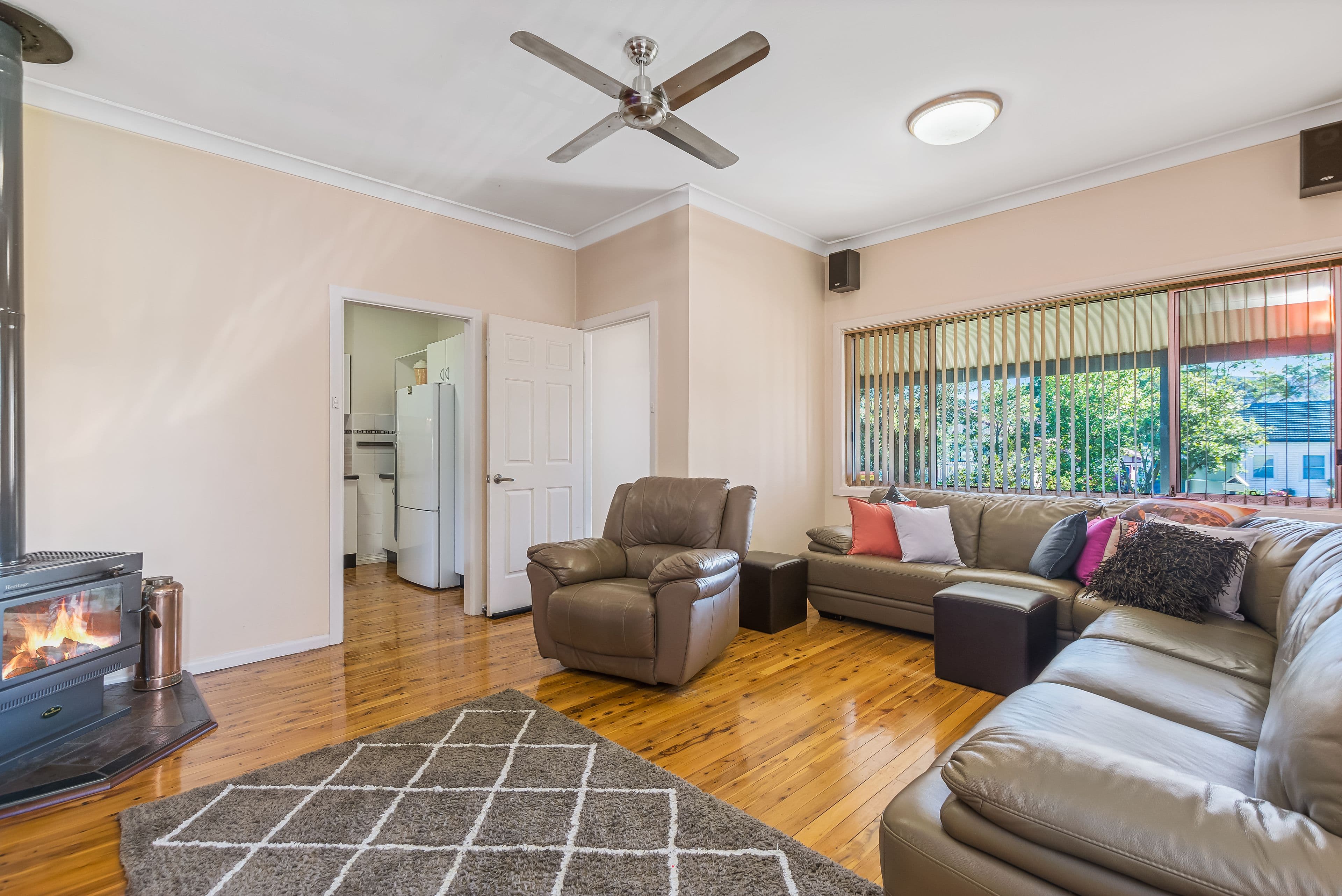 217 Princes Highway, Dapto - Thumbnail 2